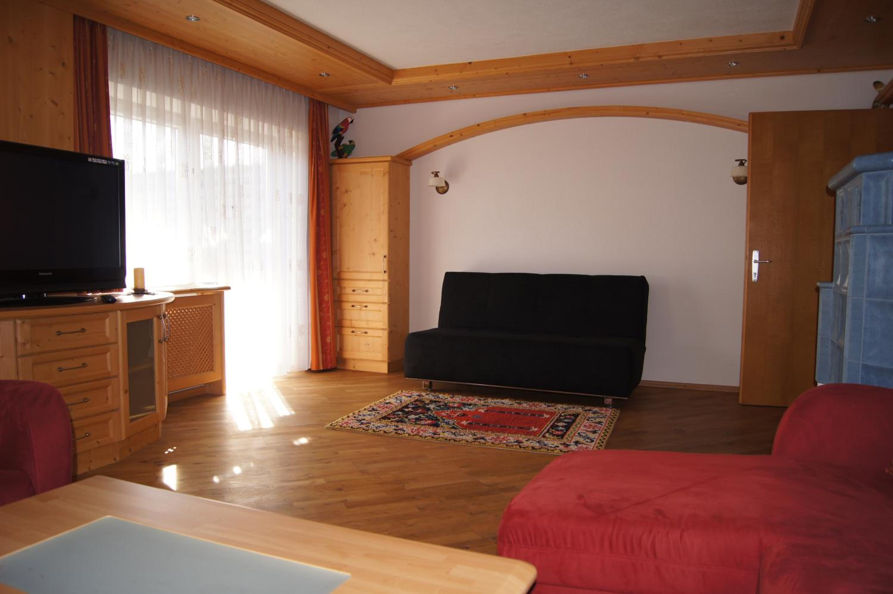Three-Bedroom Apartment photo 2