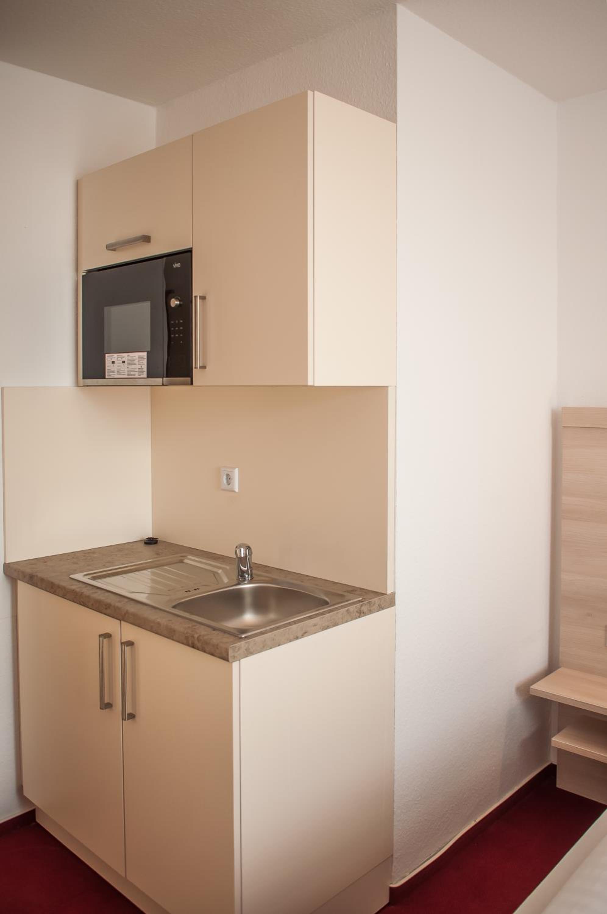 Studio with Kitchenette photo 3
