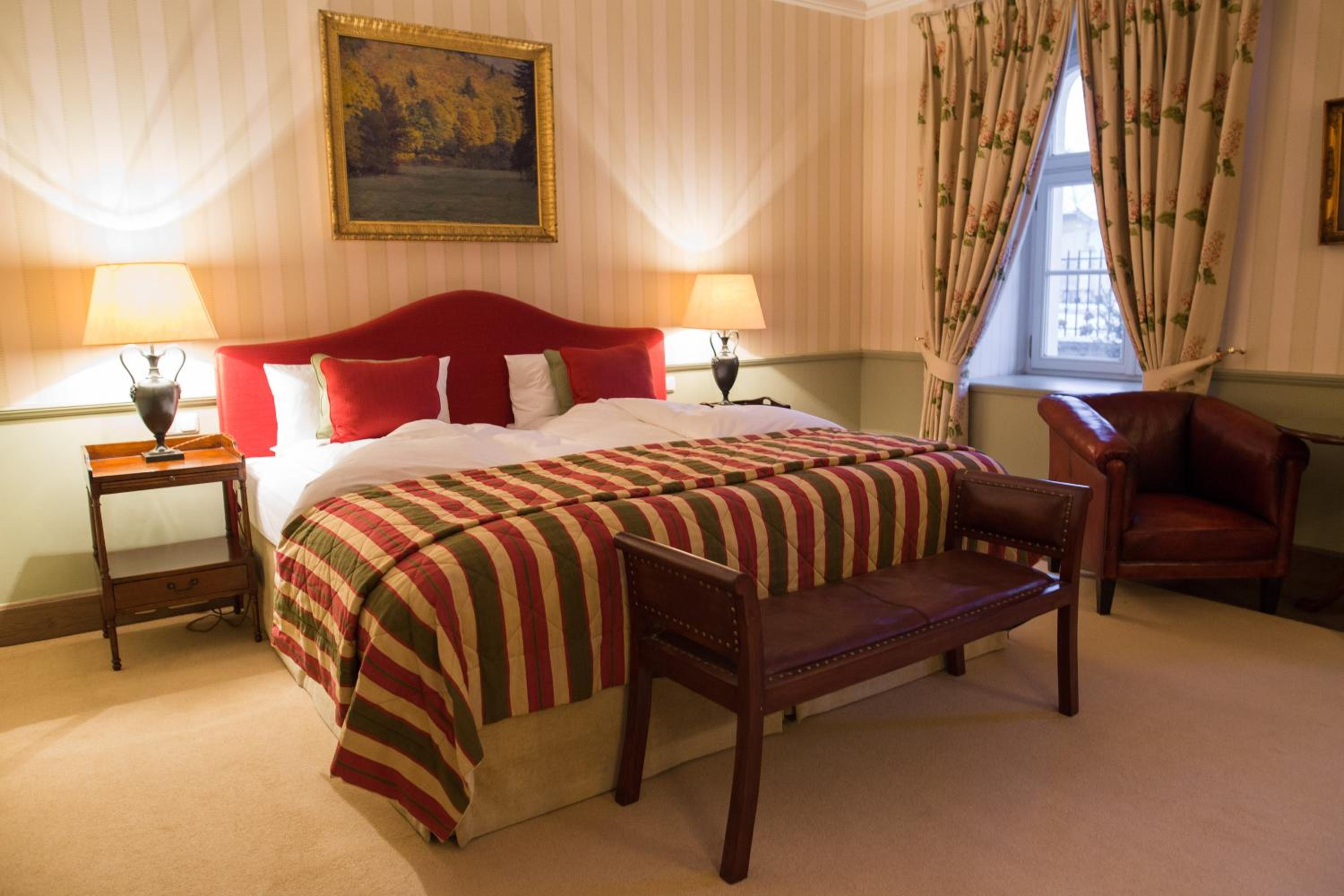 Deluxe Double Room - Photo 9