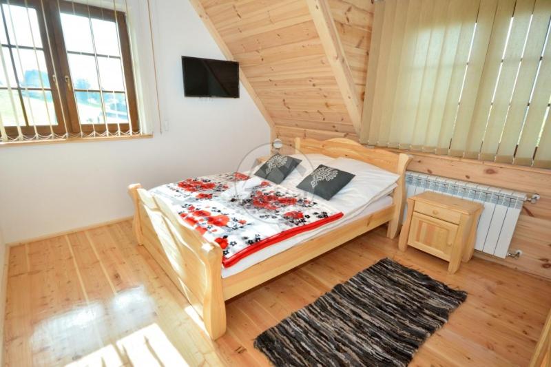 Double Room with Mountain View - Photo 2