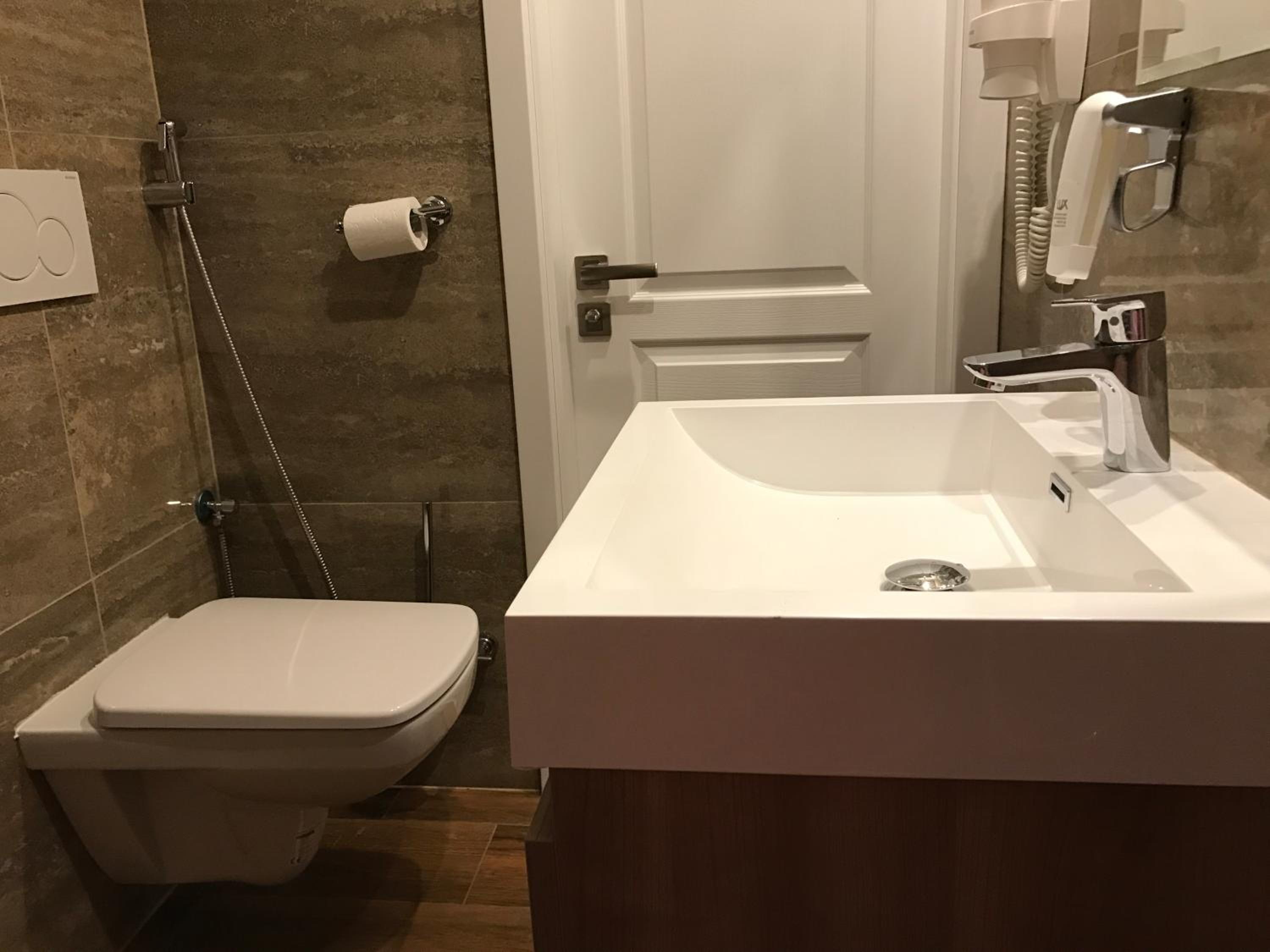 Superior Double Room with Garden View - Photo 7