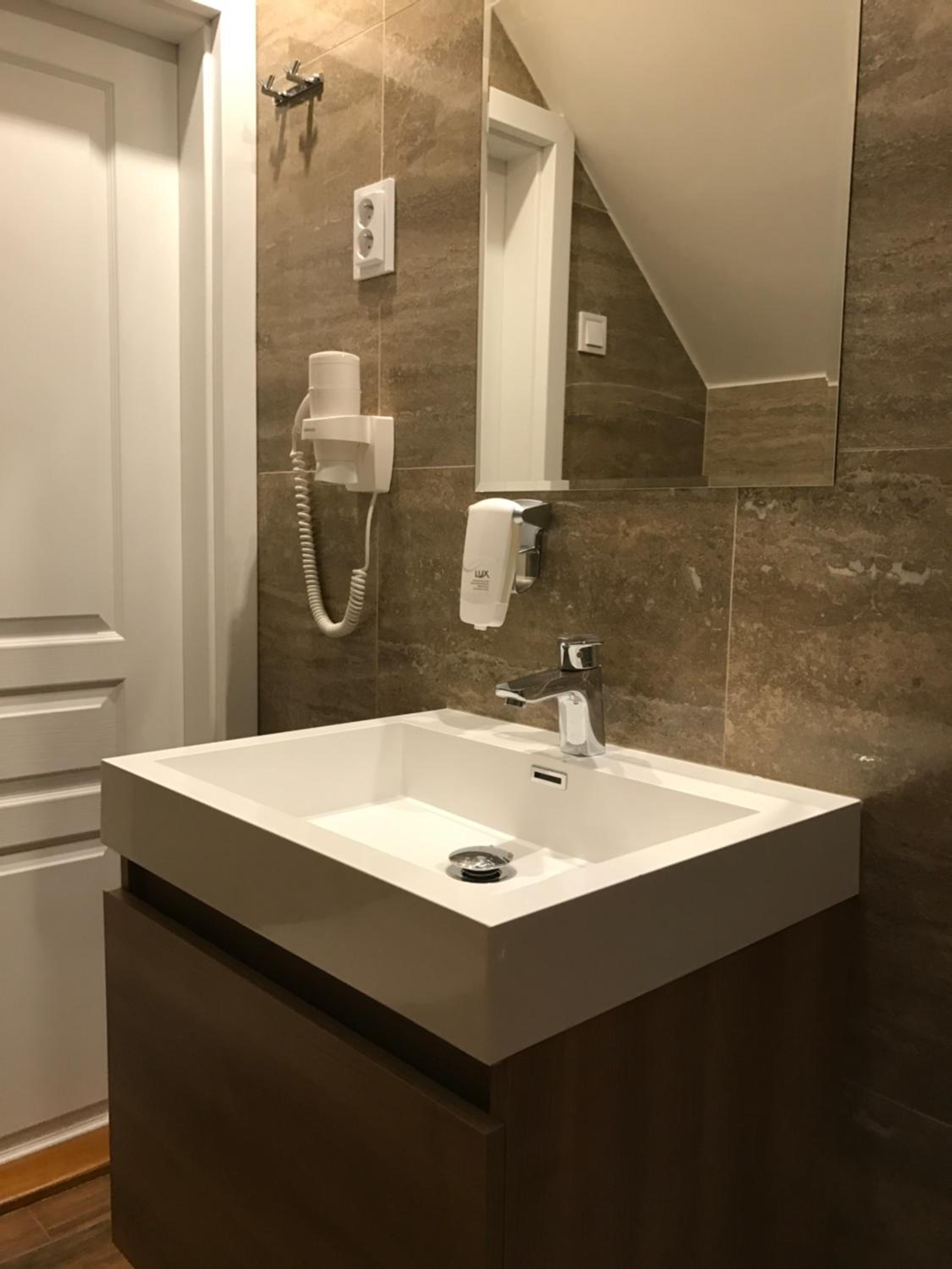 Superior Double Room with Garden View - Photo 6