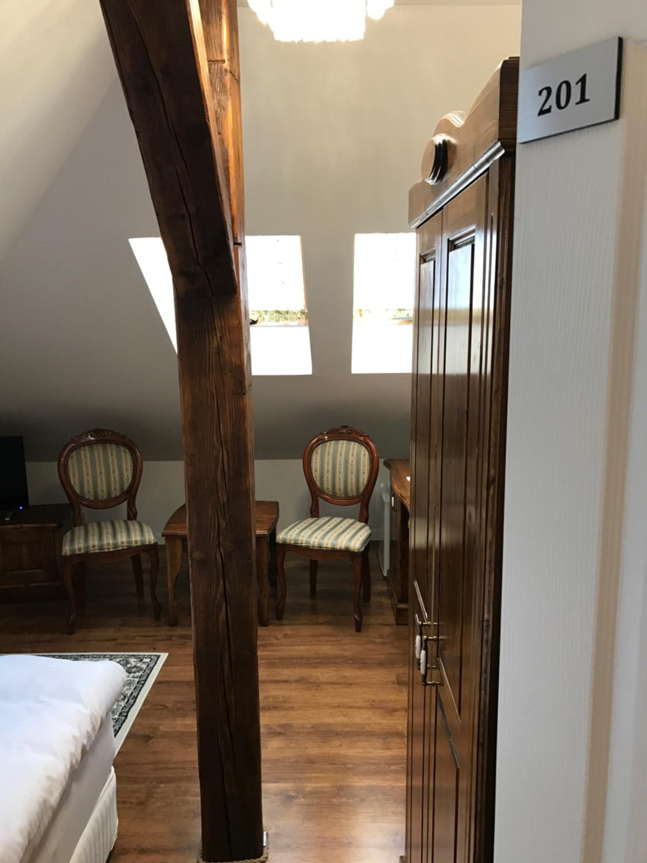 Deluxe Double Room - Photo 25
