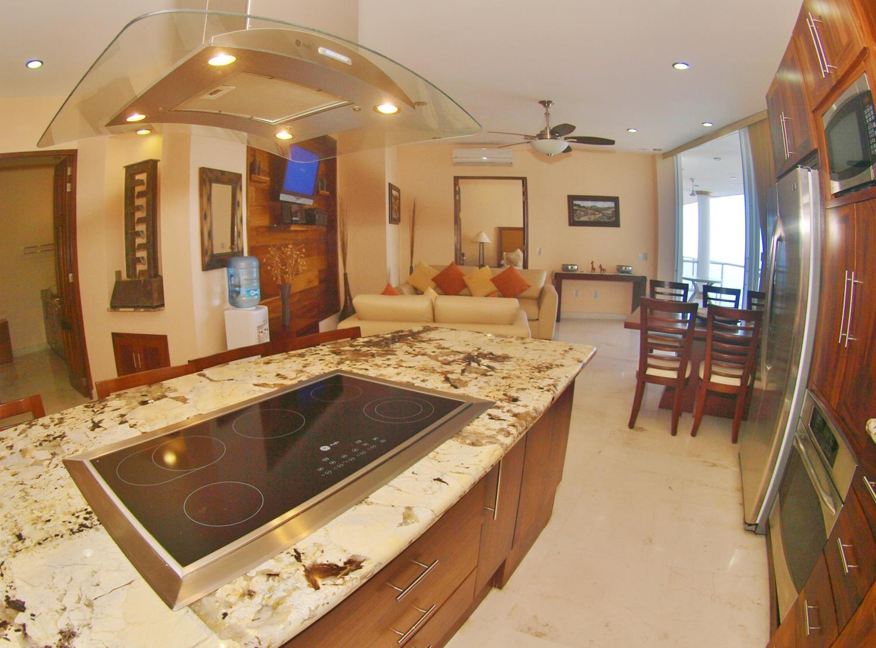 Two-Bedroom Suite photo 2