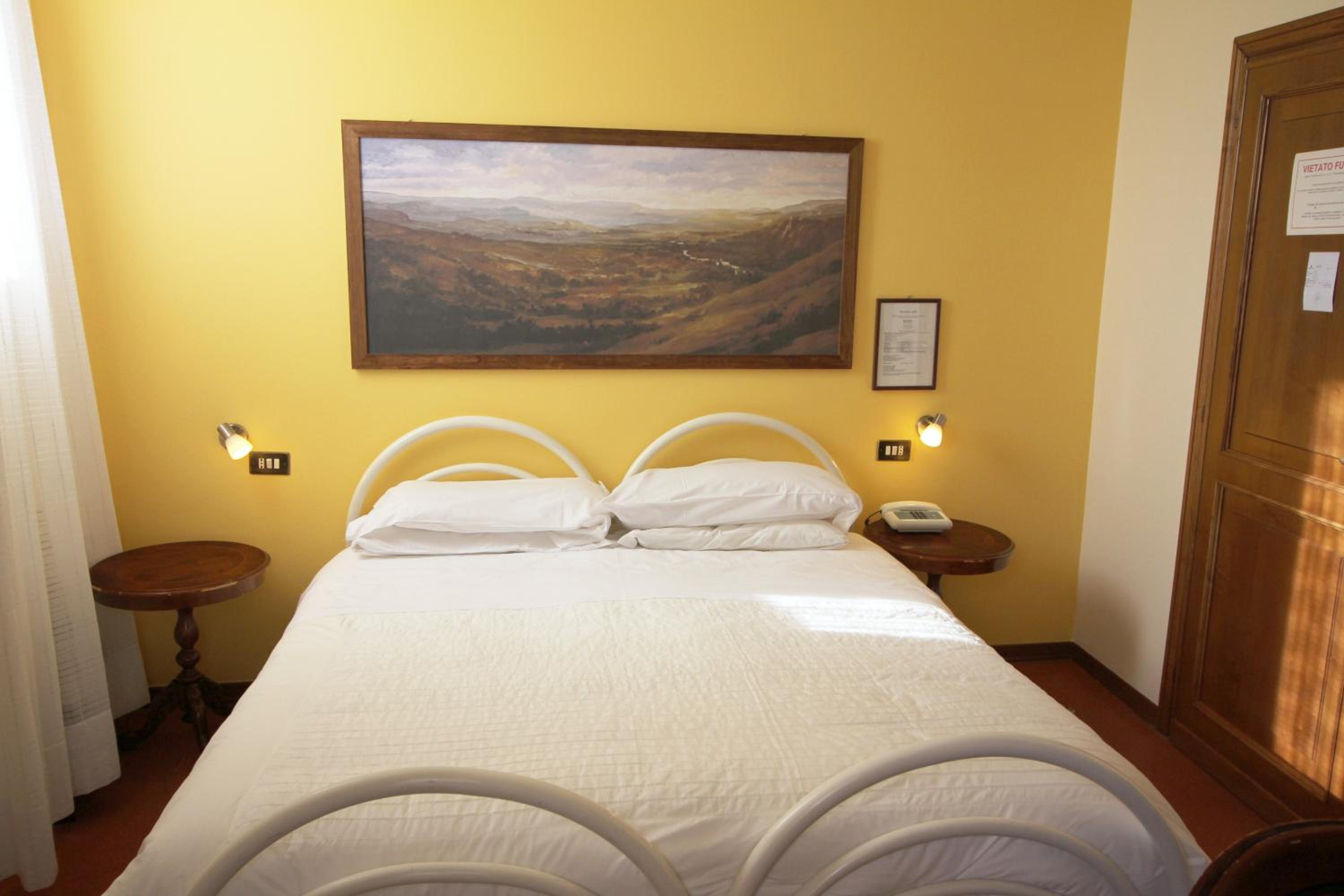Double Room - Photo 42