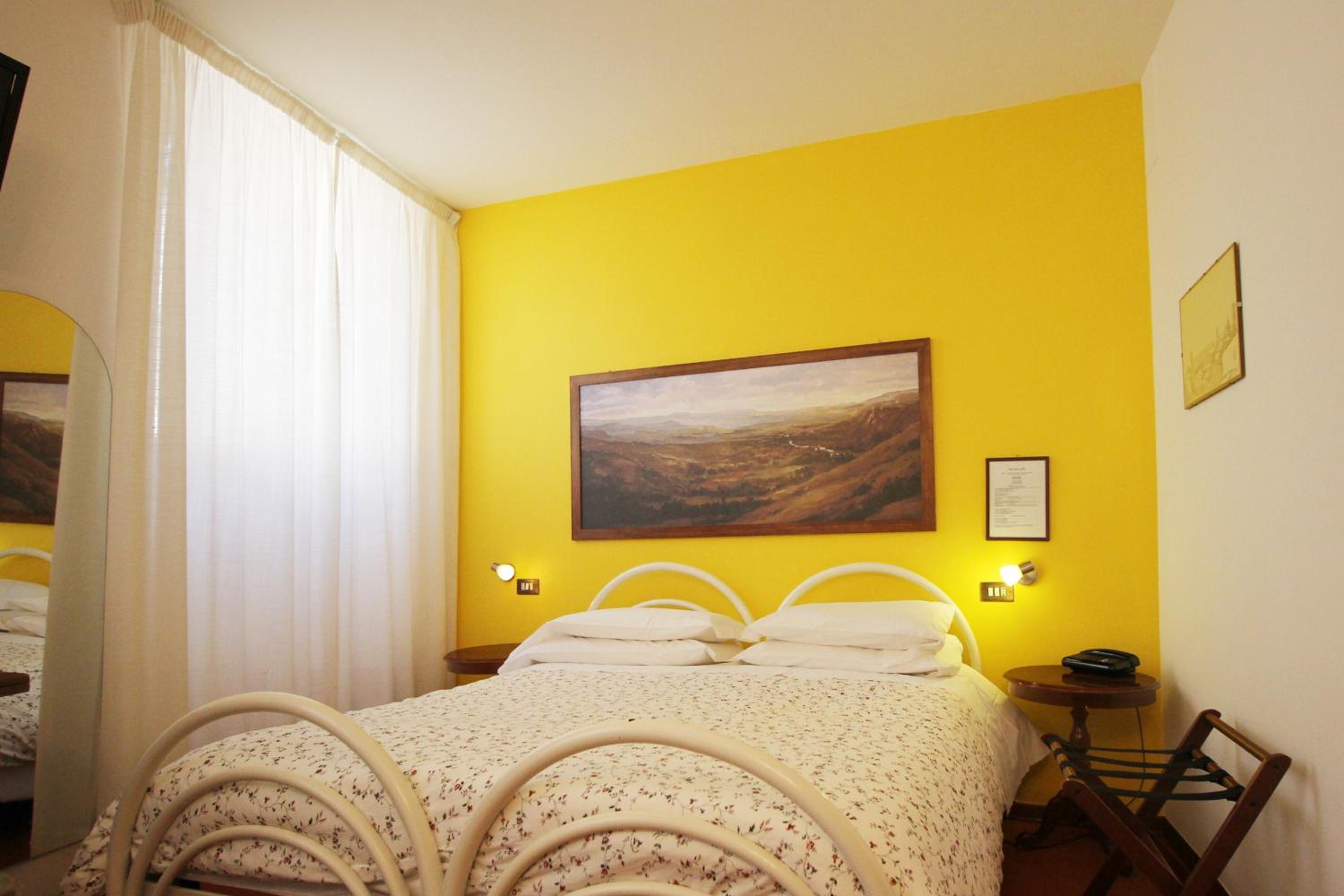 Double Room - Photo 30