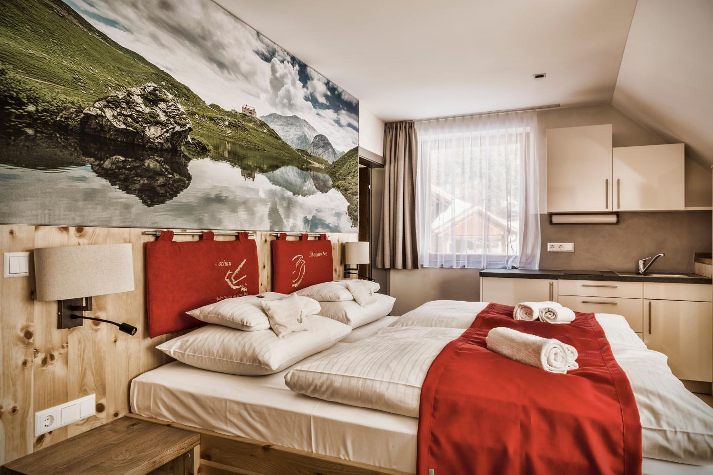 Family Suite - Photo 1