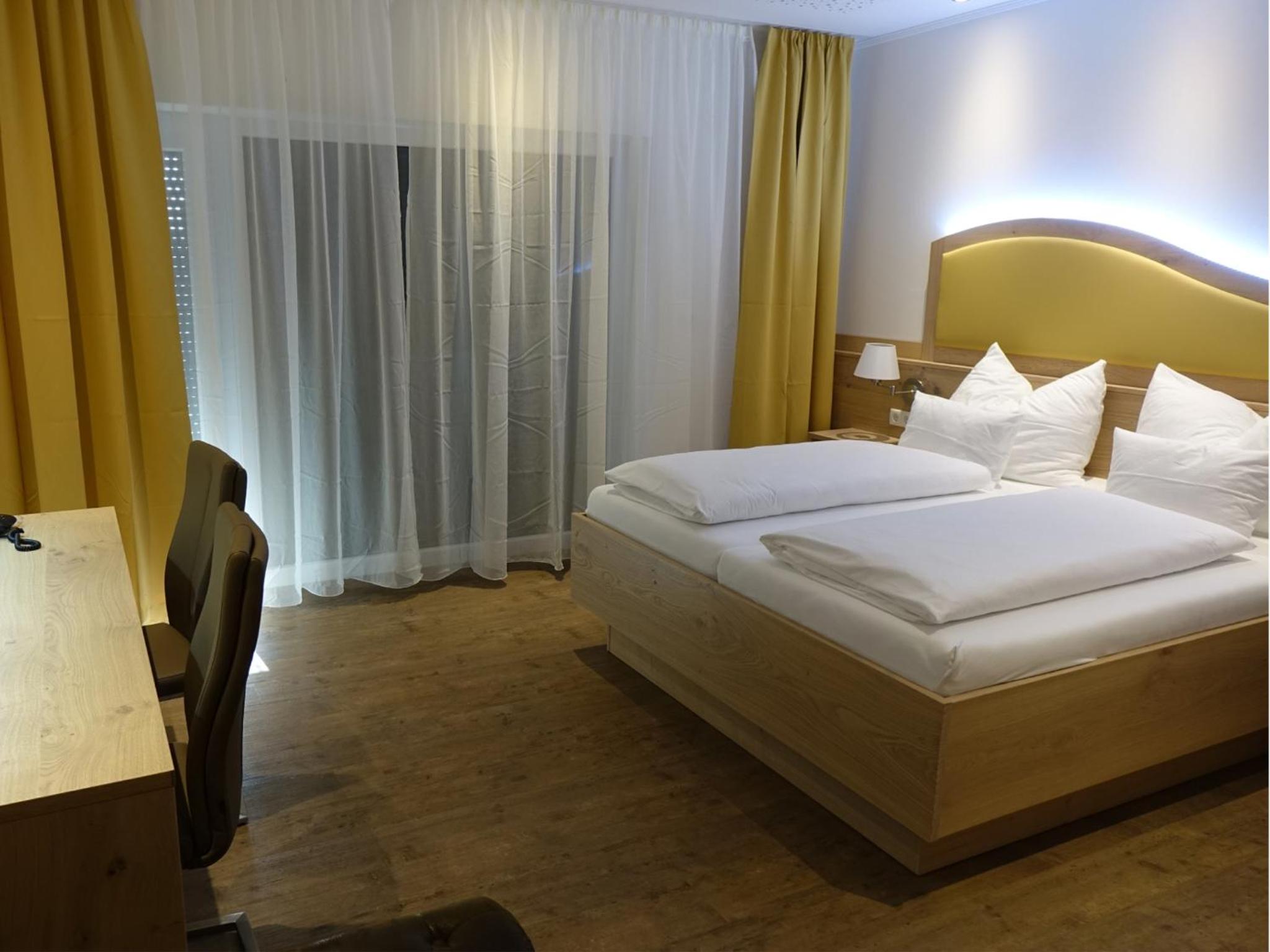 Double Room with Balcony photo 3
