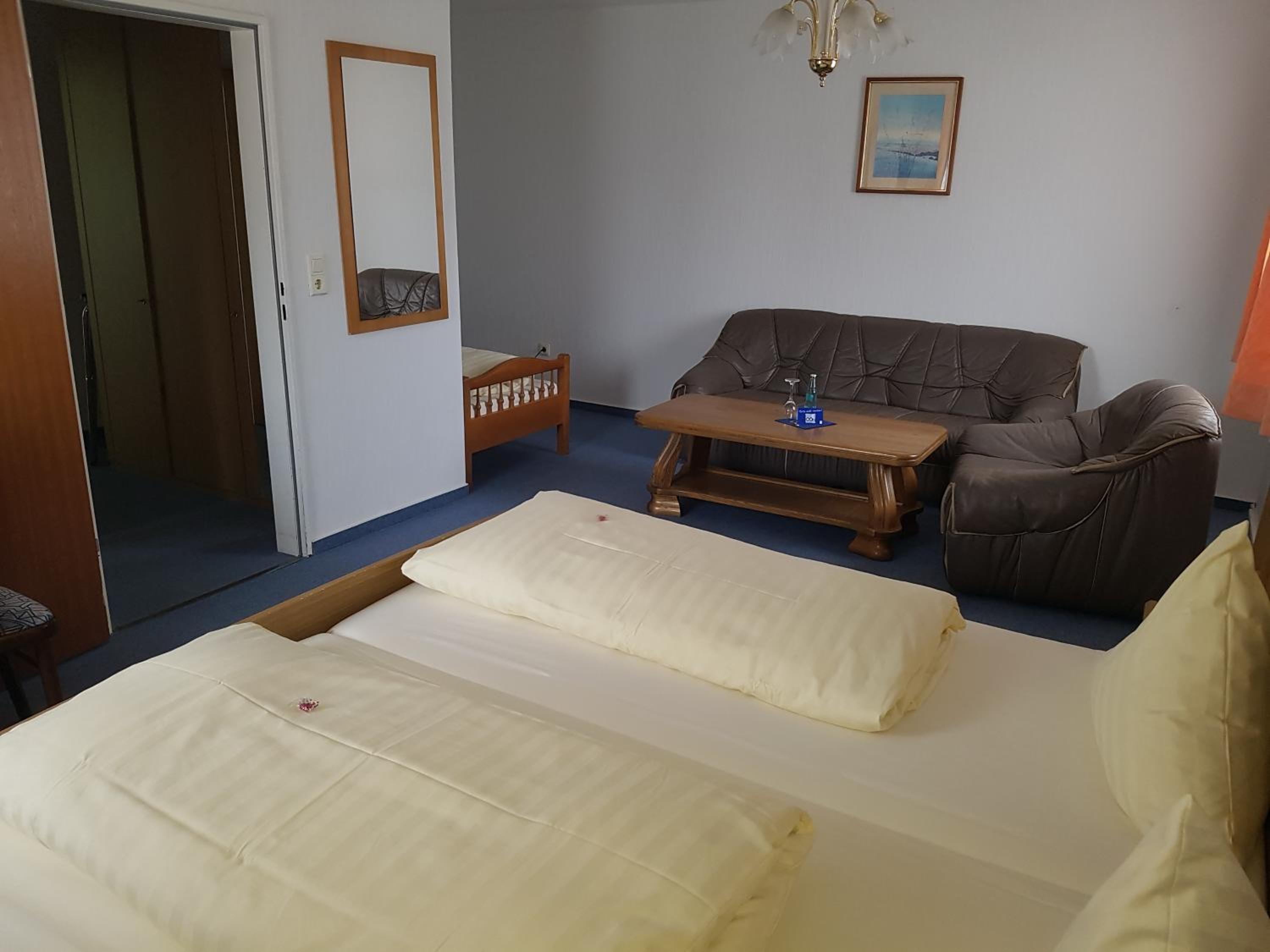 Triple Room photo 2