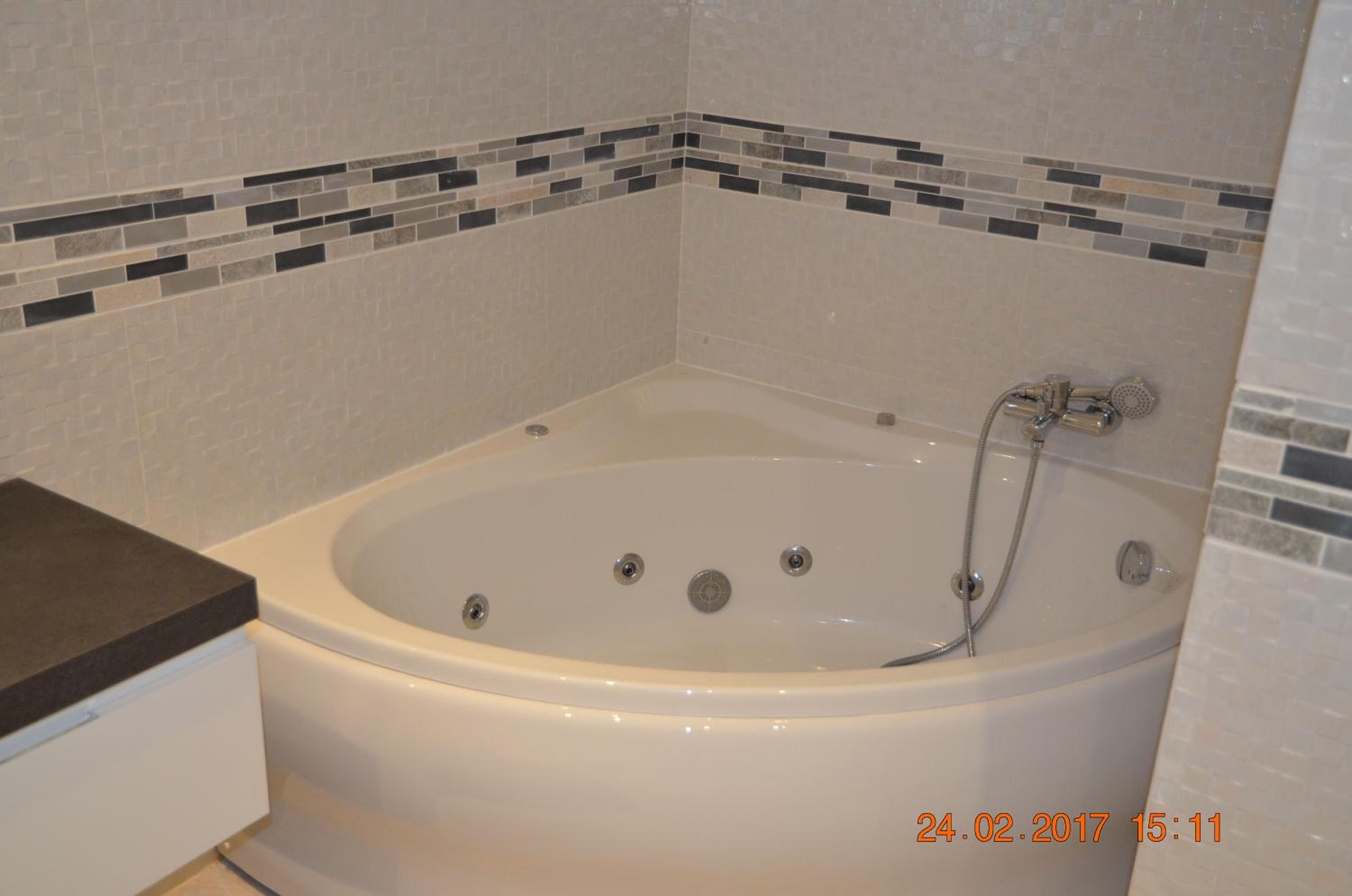 Deluxe Double Room with Balcony and Sea View - Photo 9