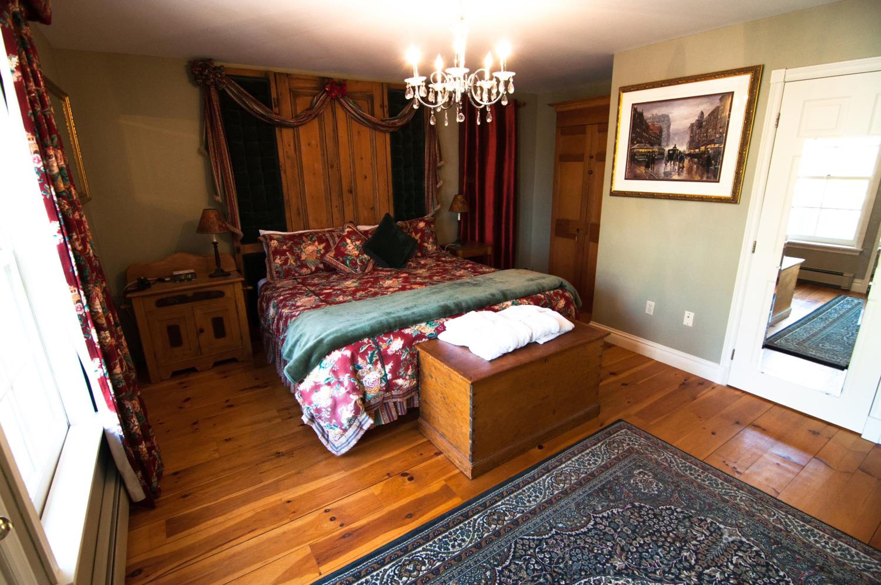 Suite - Second Floor  photo 2