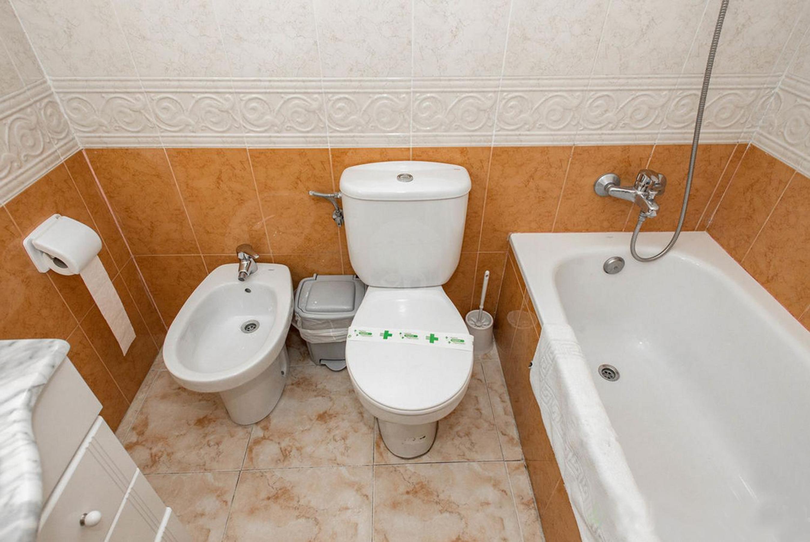 Two-Bedroom Apartment (2 Adults + 2 Children) photo 3