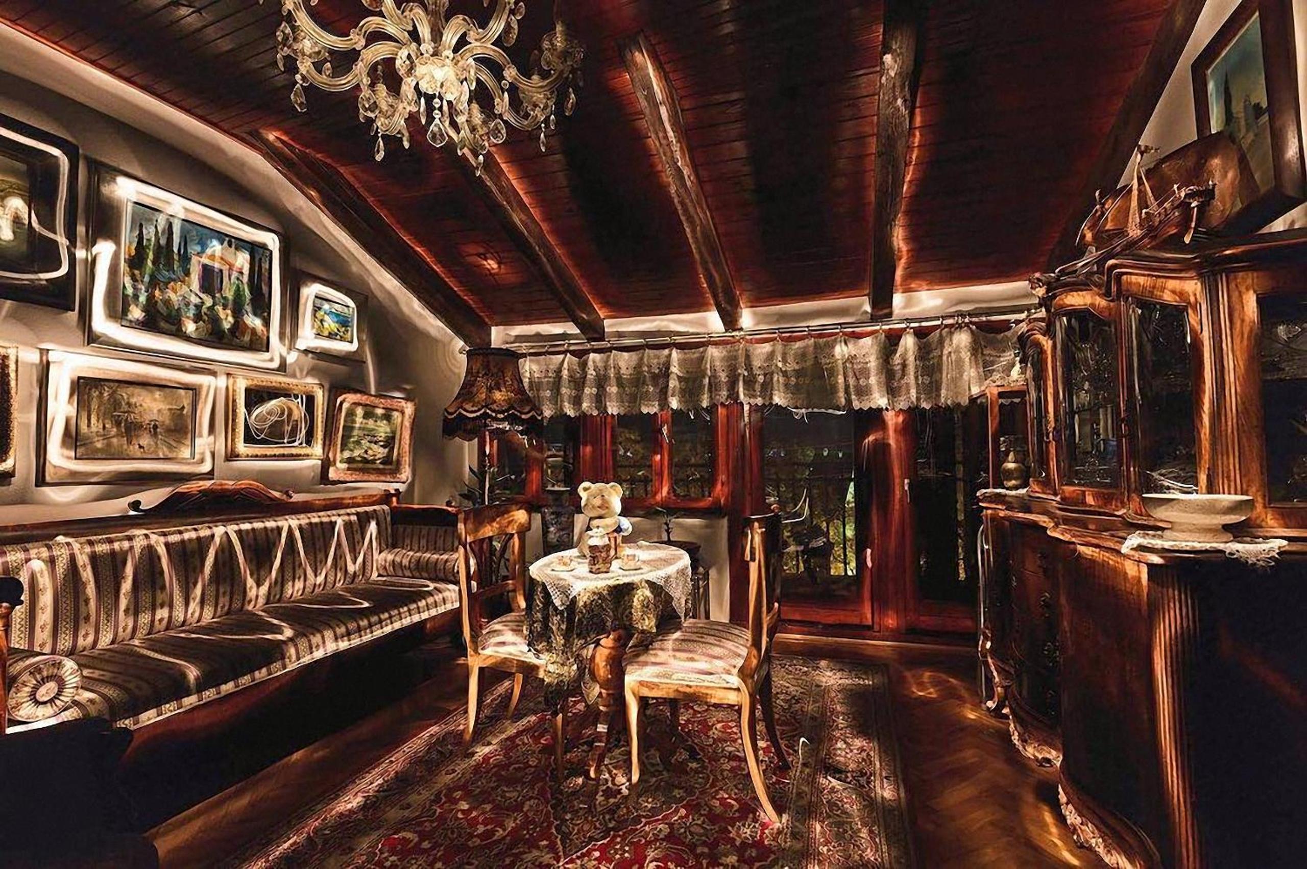 Four-Bedroom Apartment