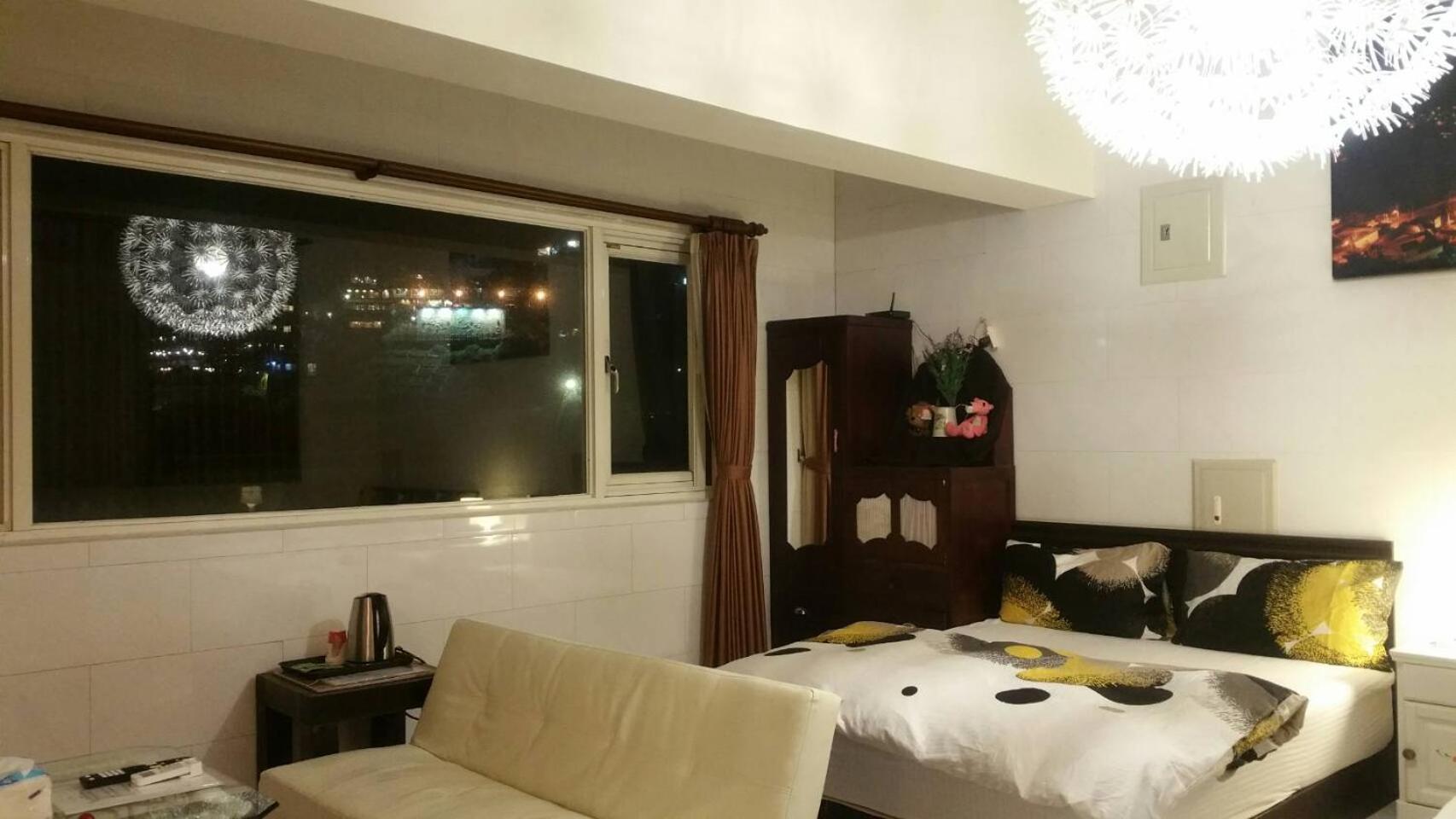 Standard Double Room with Two Double Beds photo 2