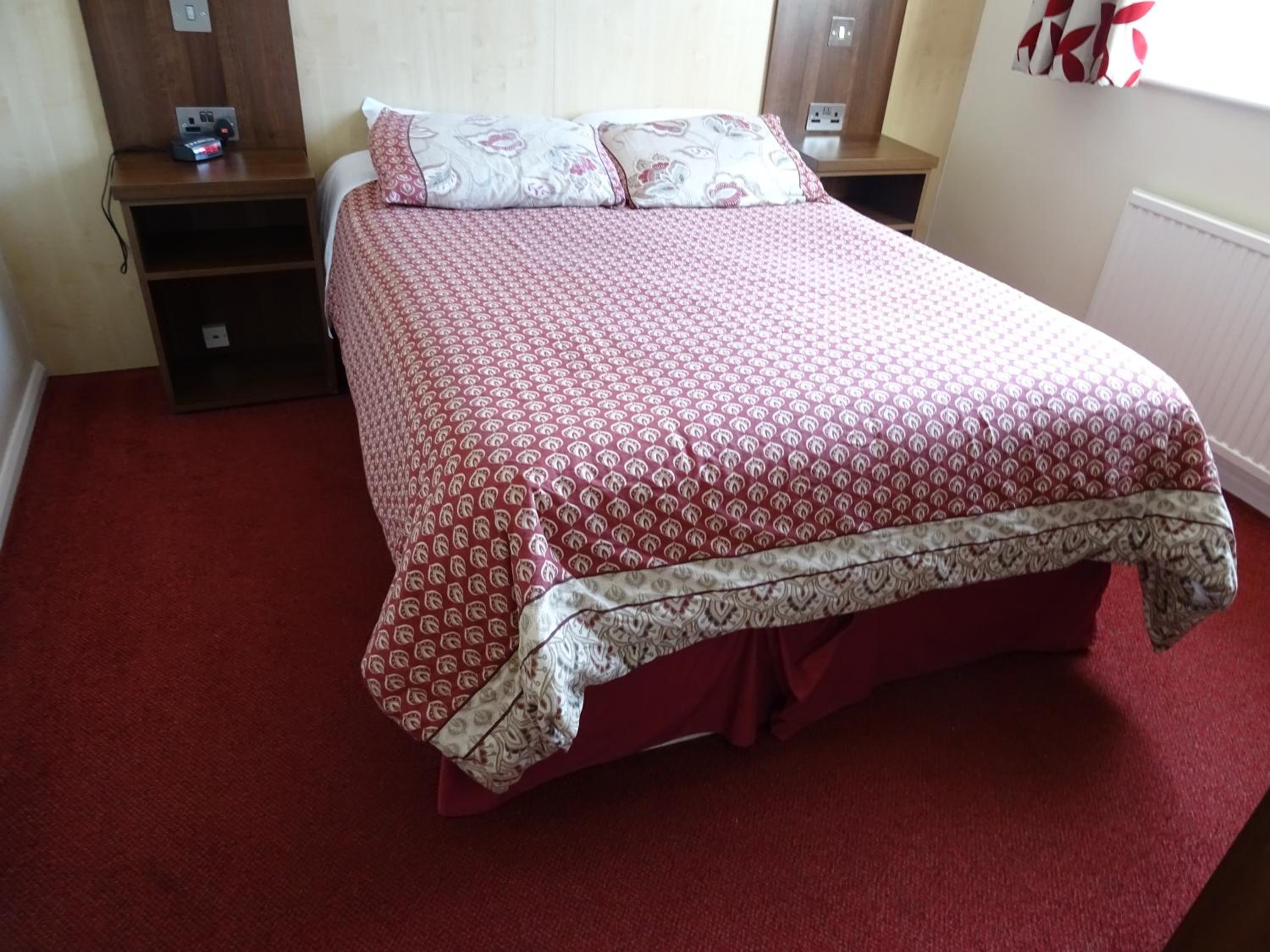 Superior Double En-suite Room - Photo 11