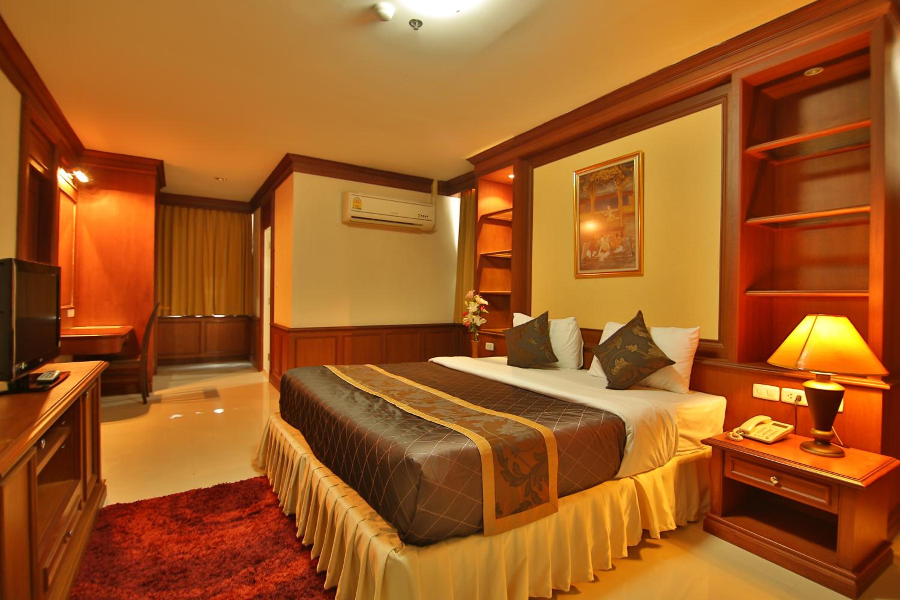 King Suite photo 2