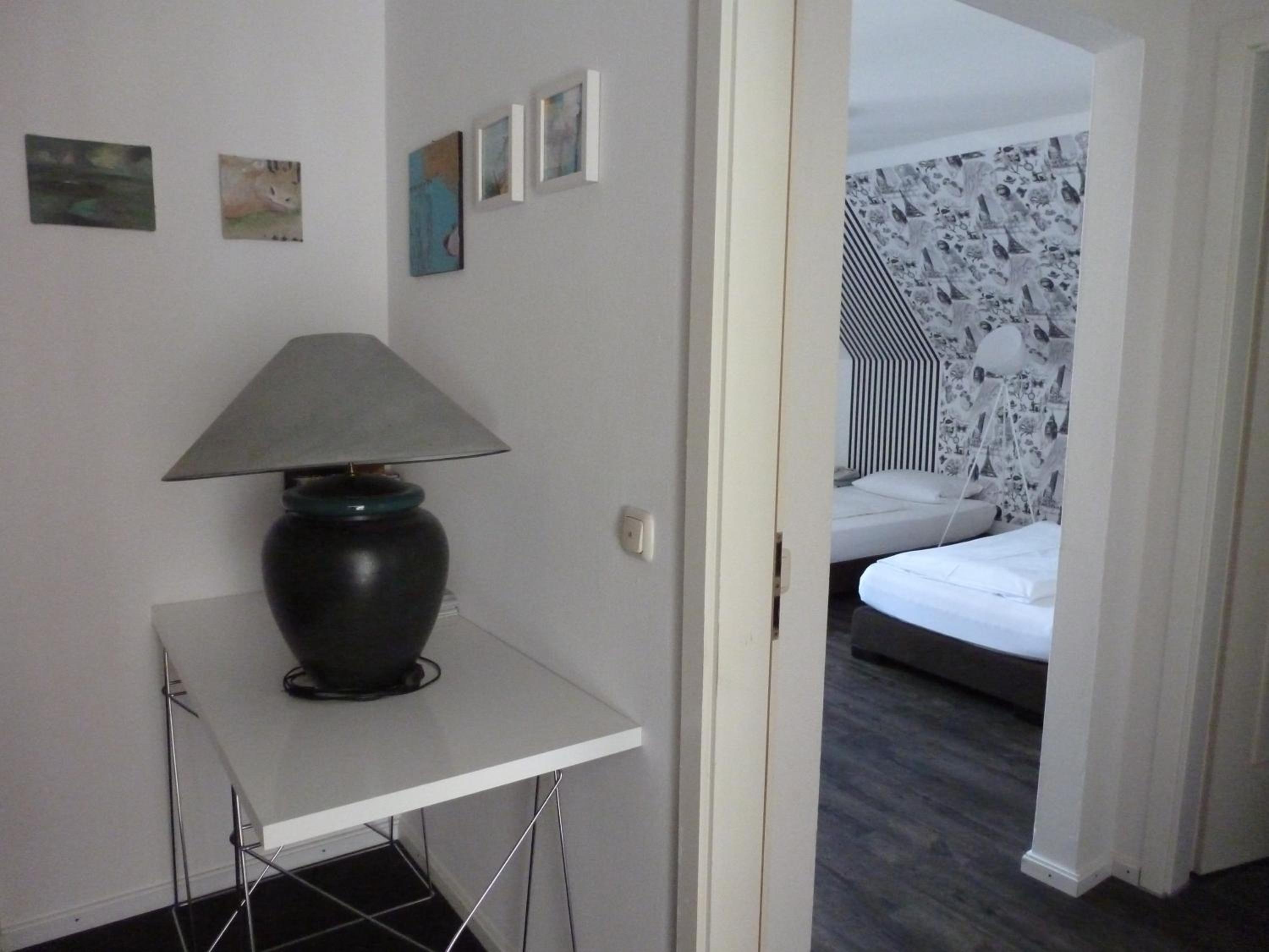 Double Room - Photo 6