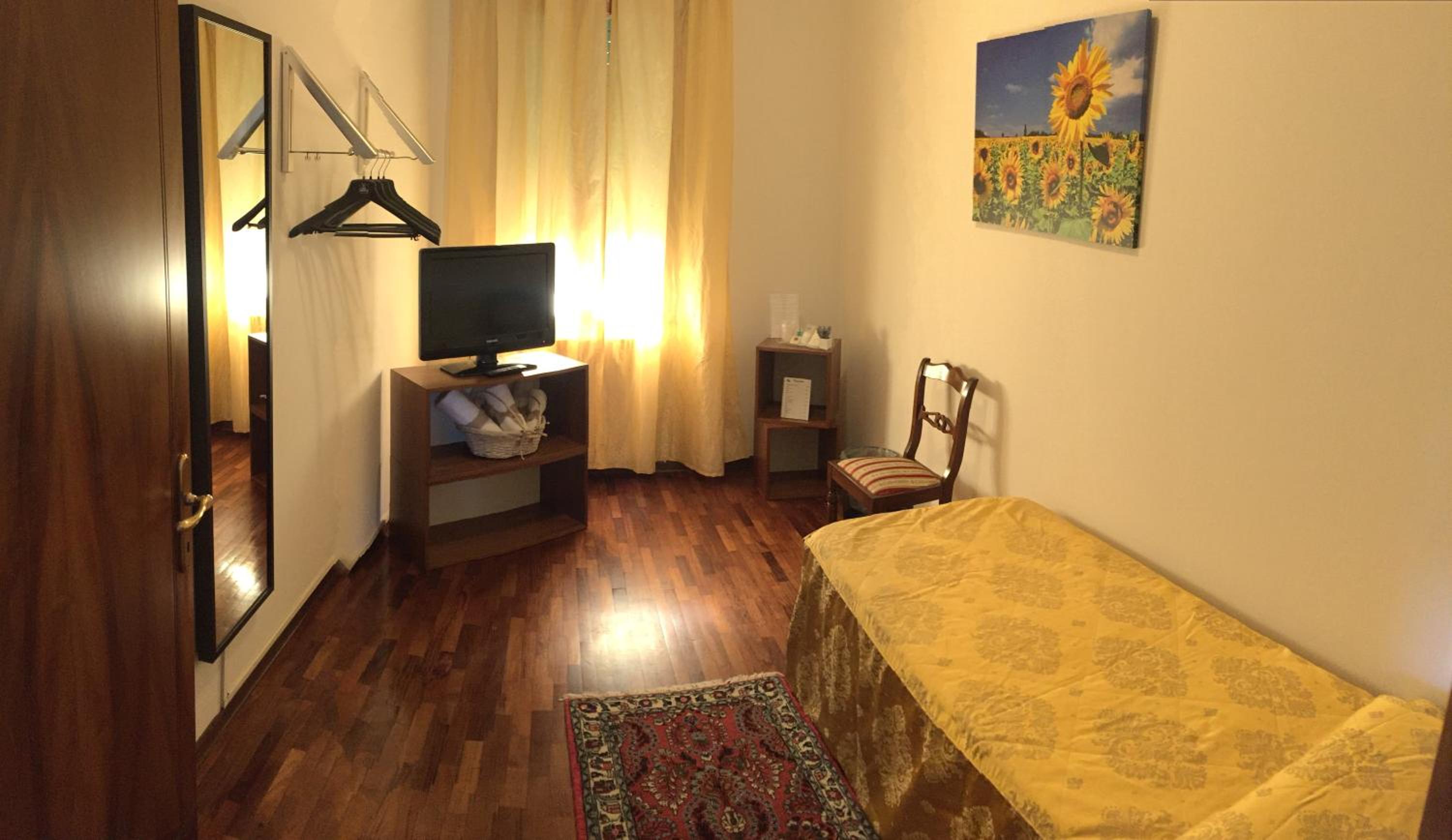 Single Room With Shared Bathroom