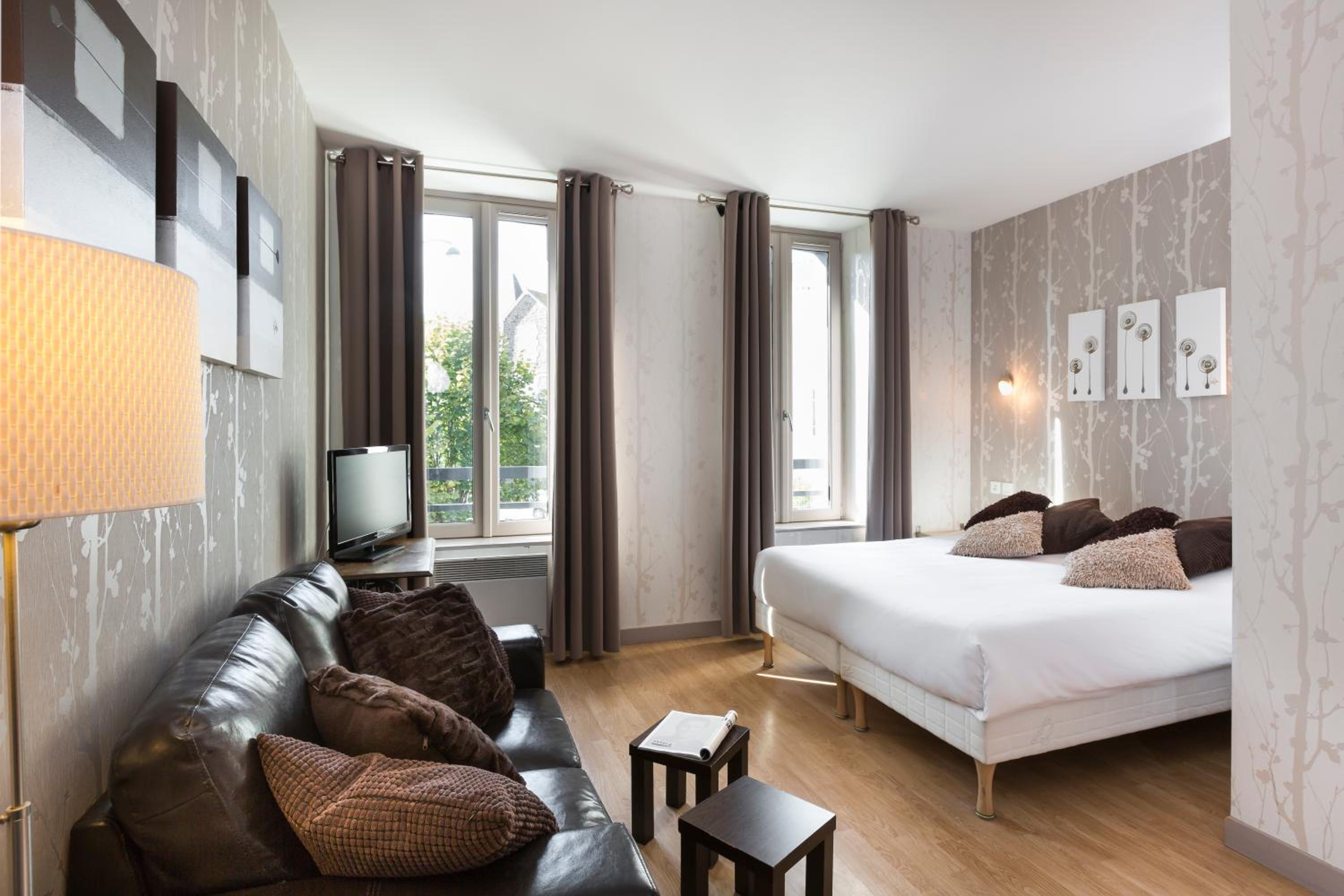 Superior Double Room - Photo 2