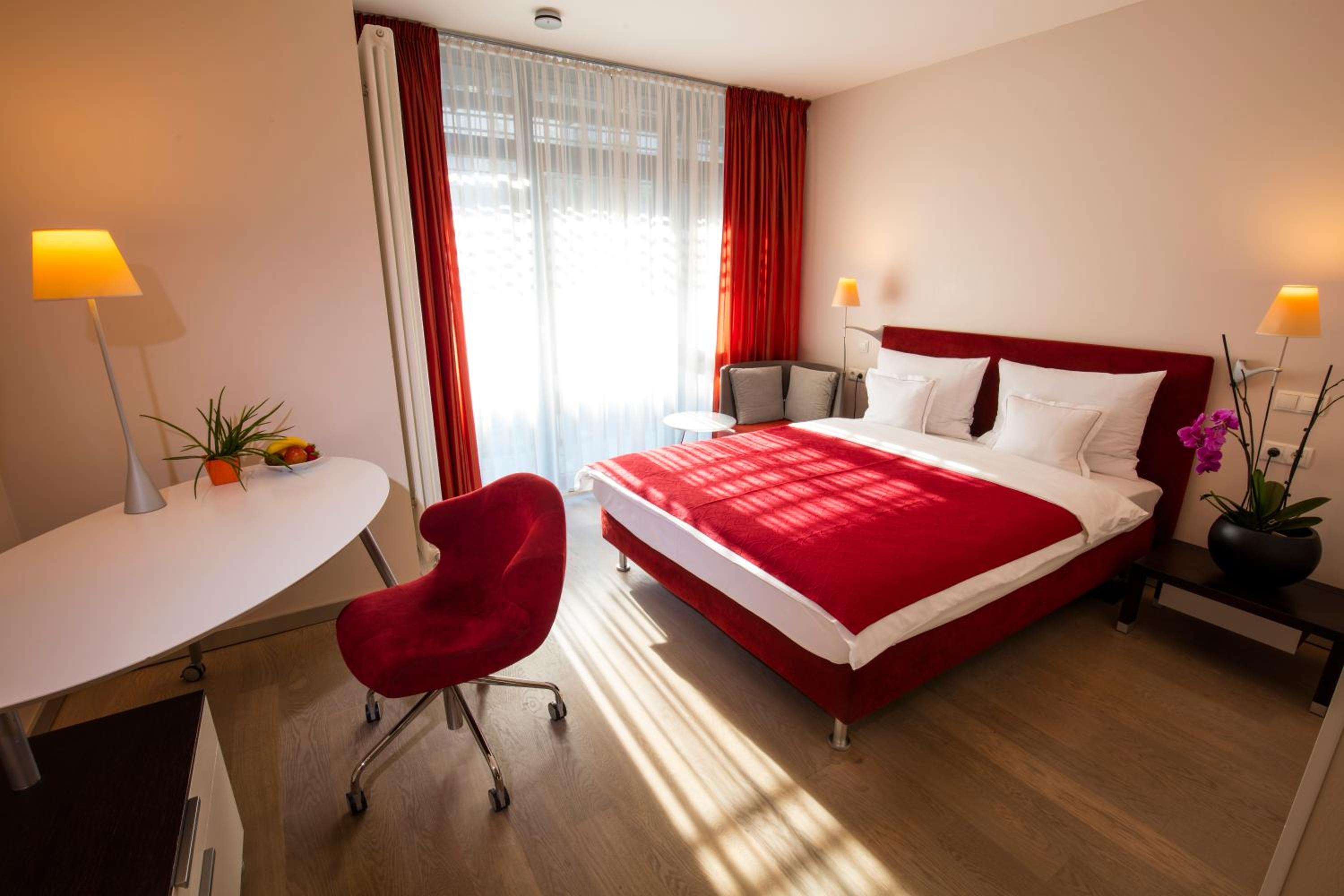 French Double Room - Photo 1