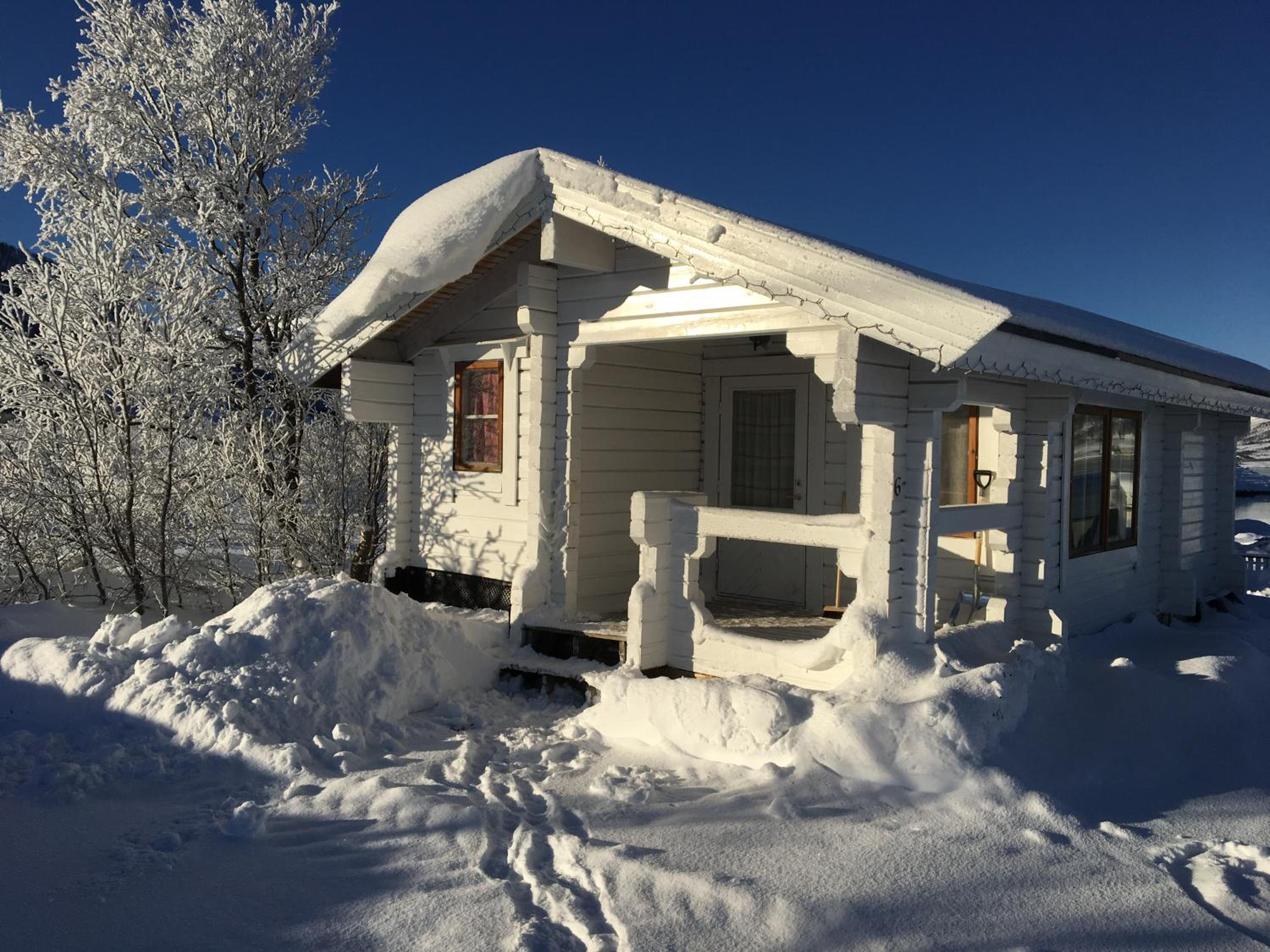 Cottage - Photo 1