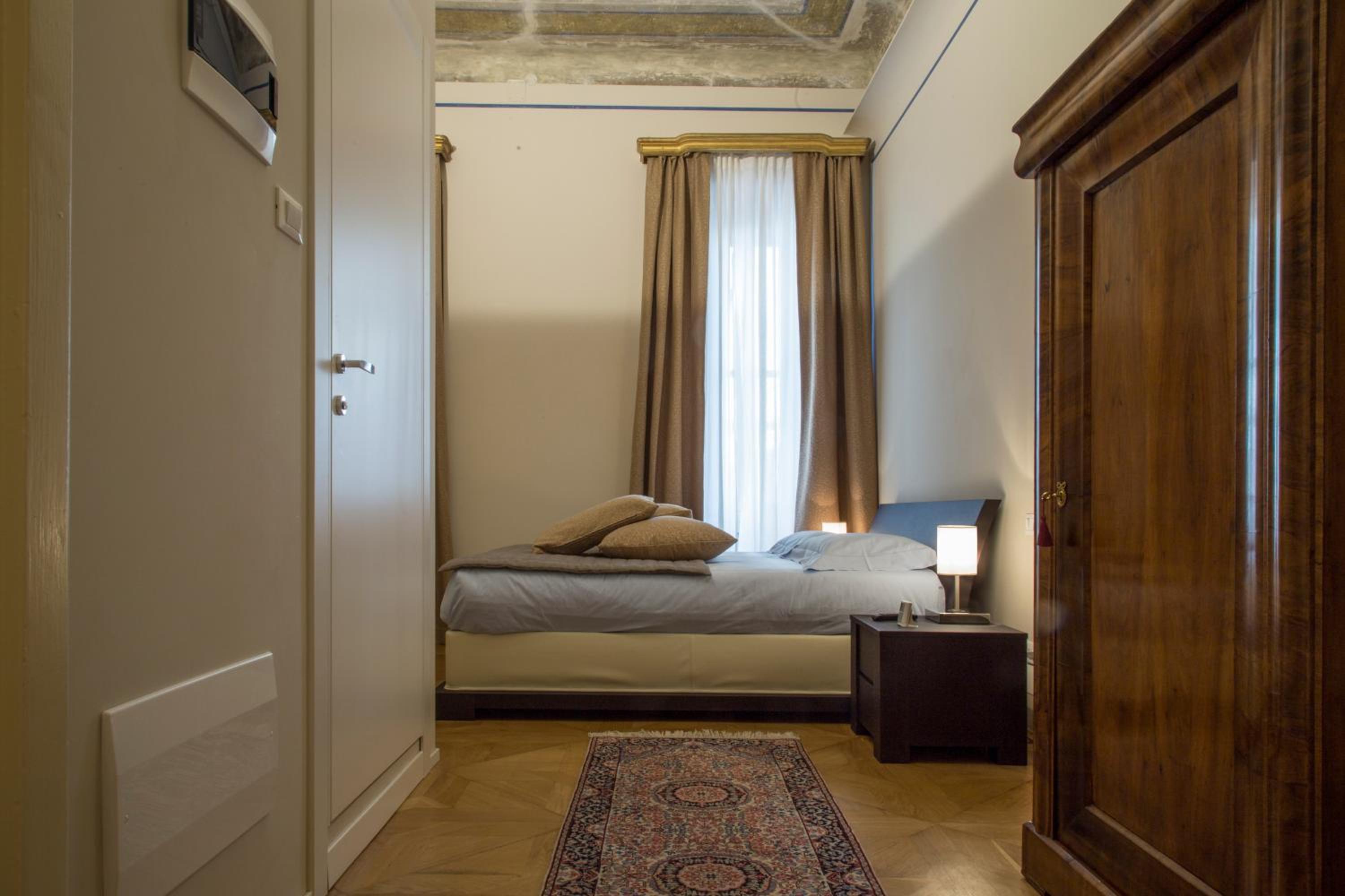 Superior Triple Room - Photo 11