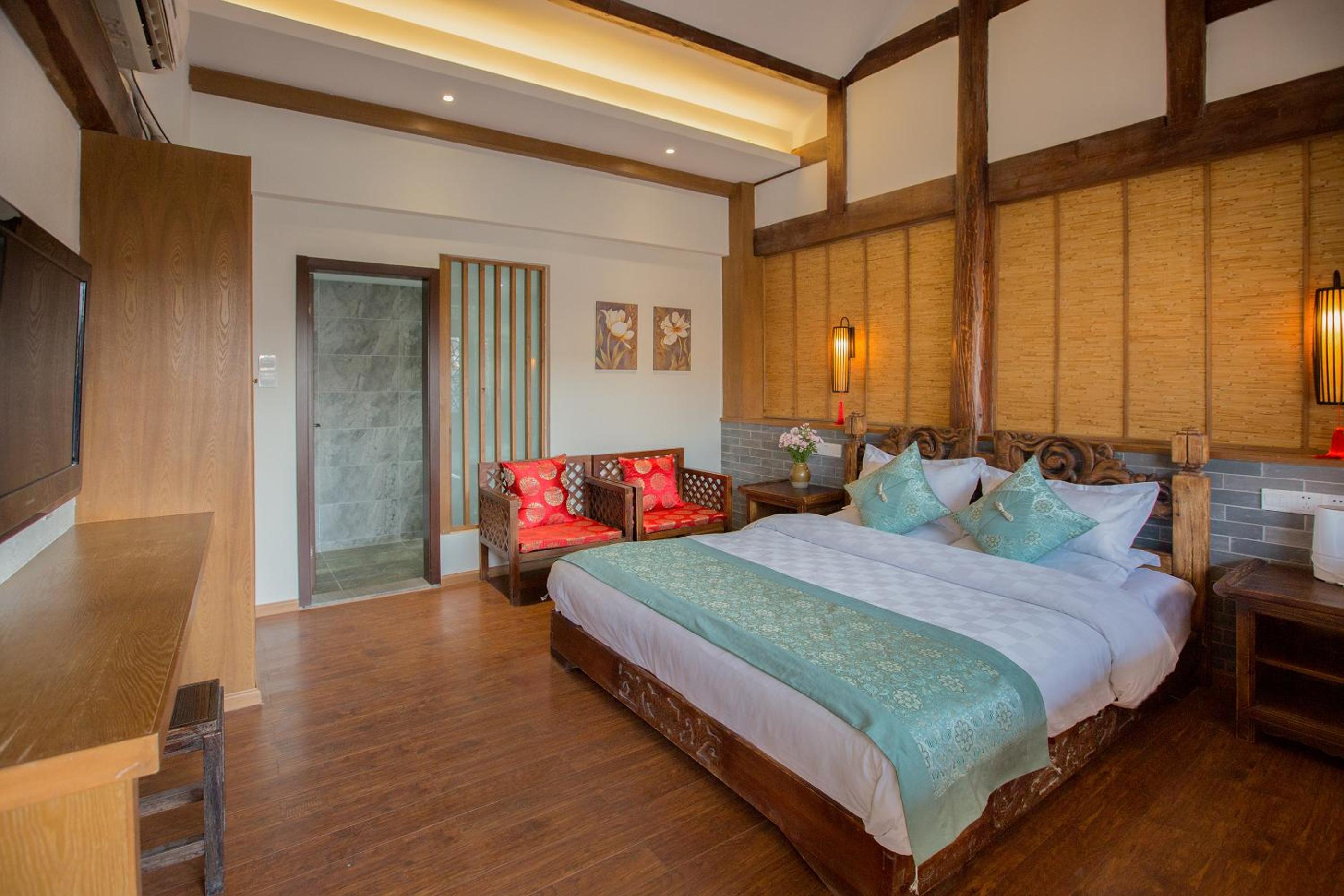 Deluxe Double Room photo 2