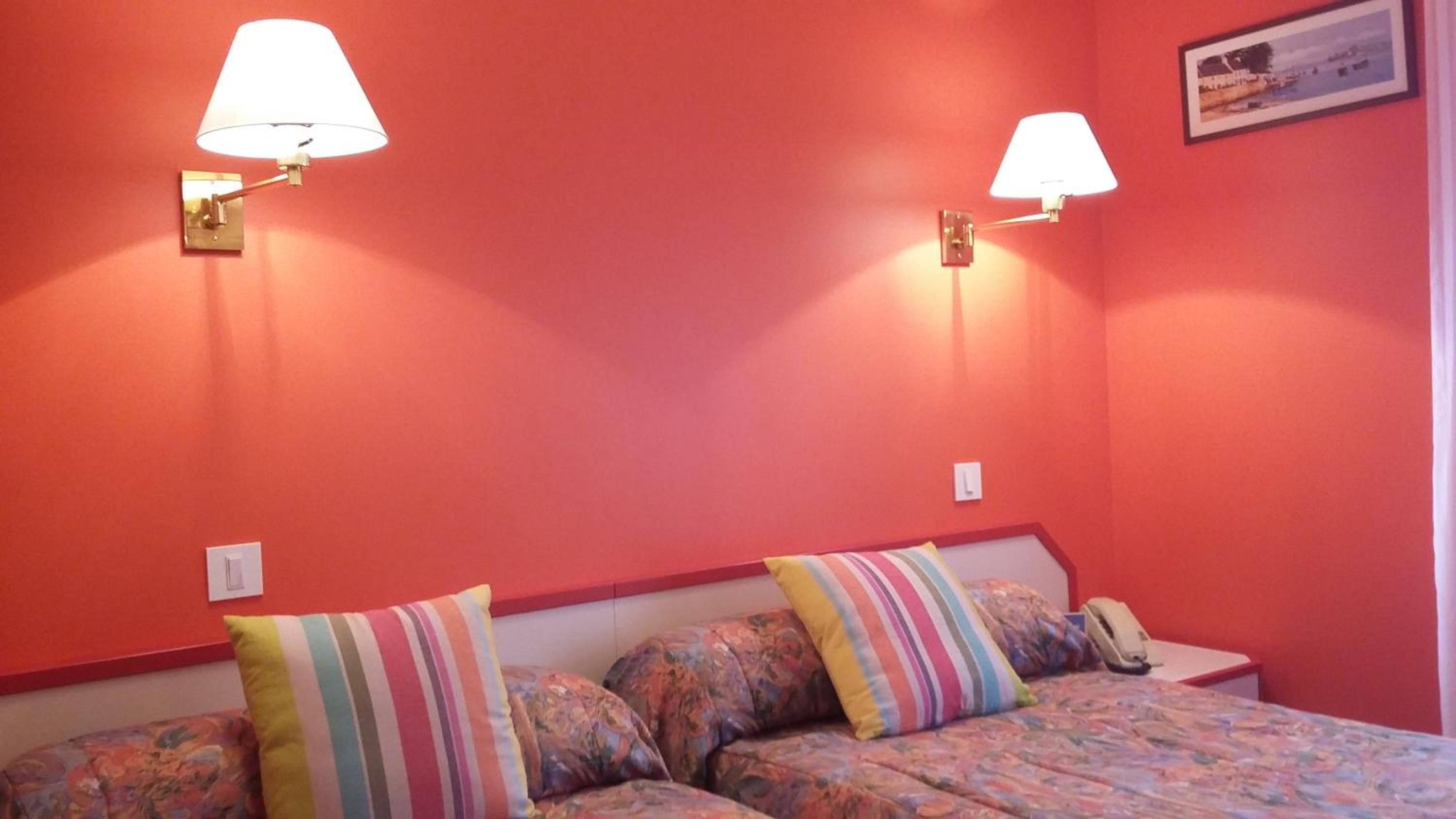 Twin Room With Private Bathroom