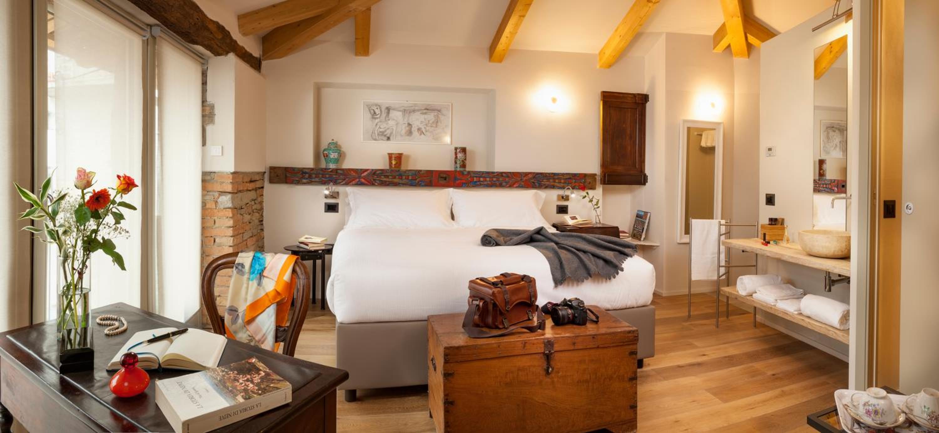 Superior Double Room - Photo 2