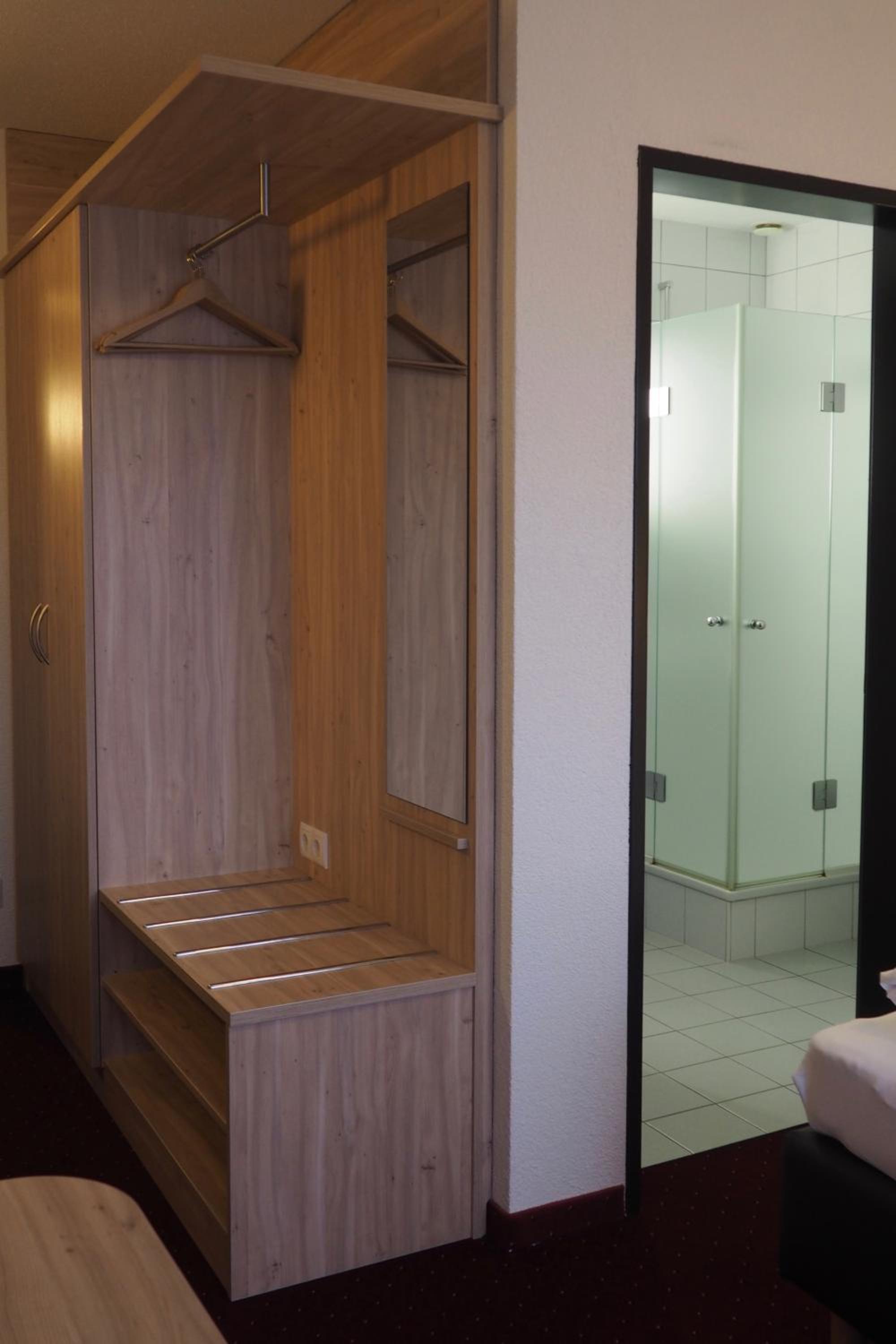Double Room - Photo 4