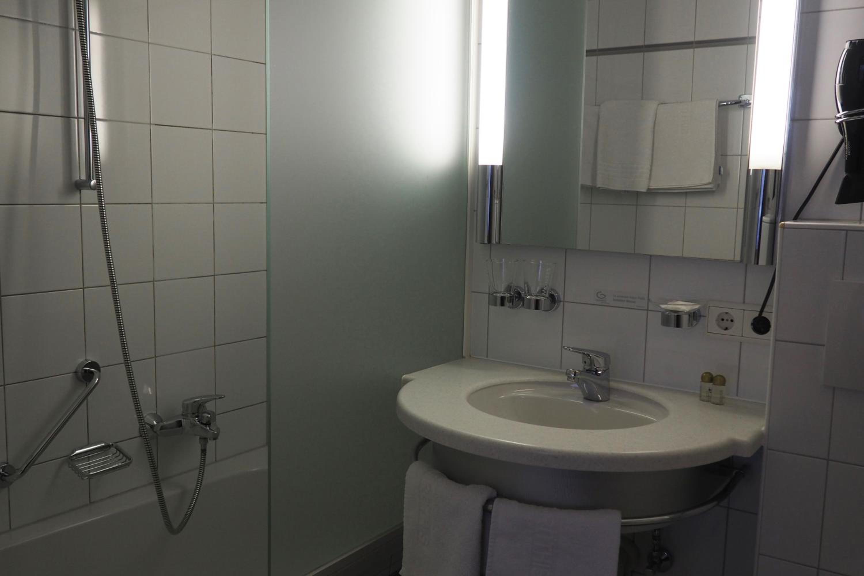 Double Room - Photo 3
