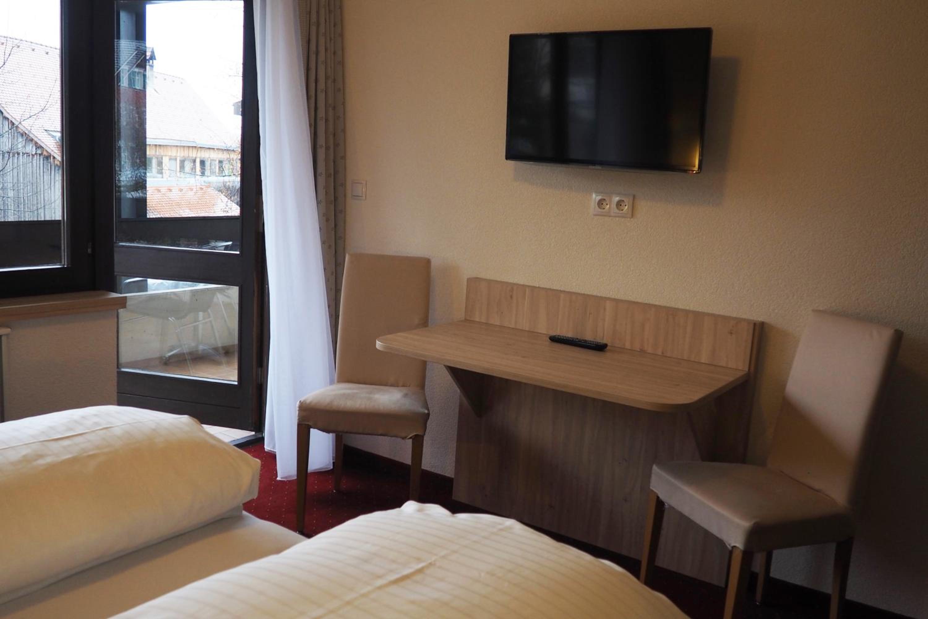 Double Room - Photo 14