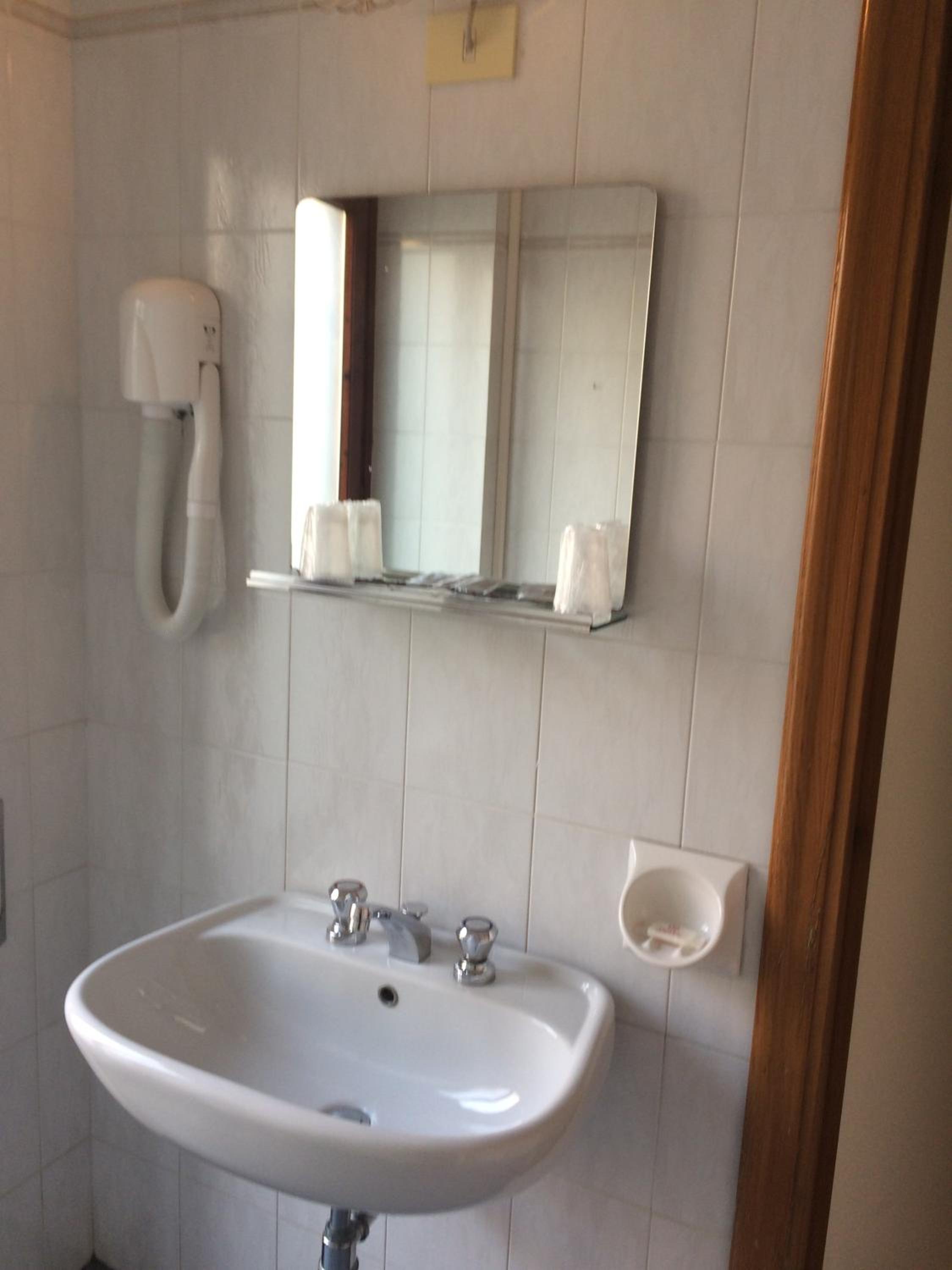 Triple Room - Photo 3