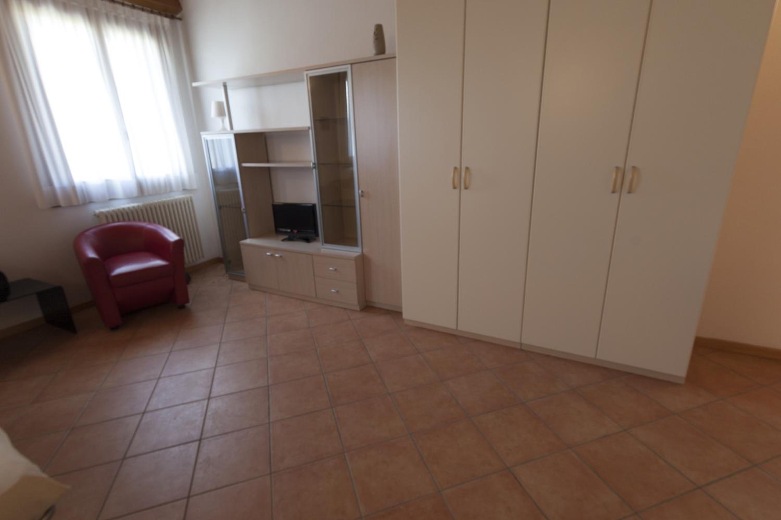 Small Double Room photo 1
