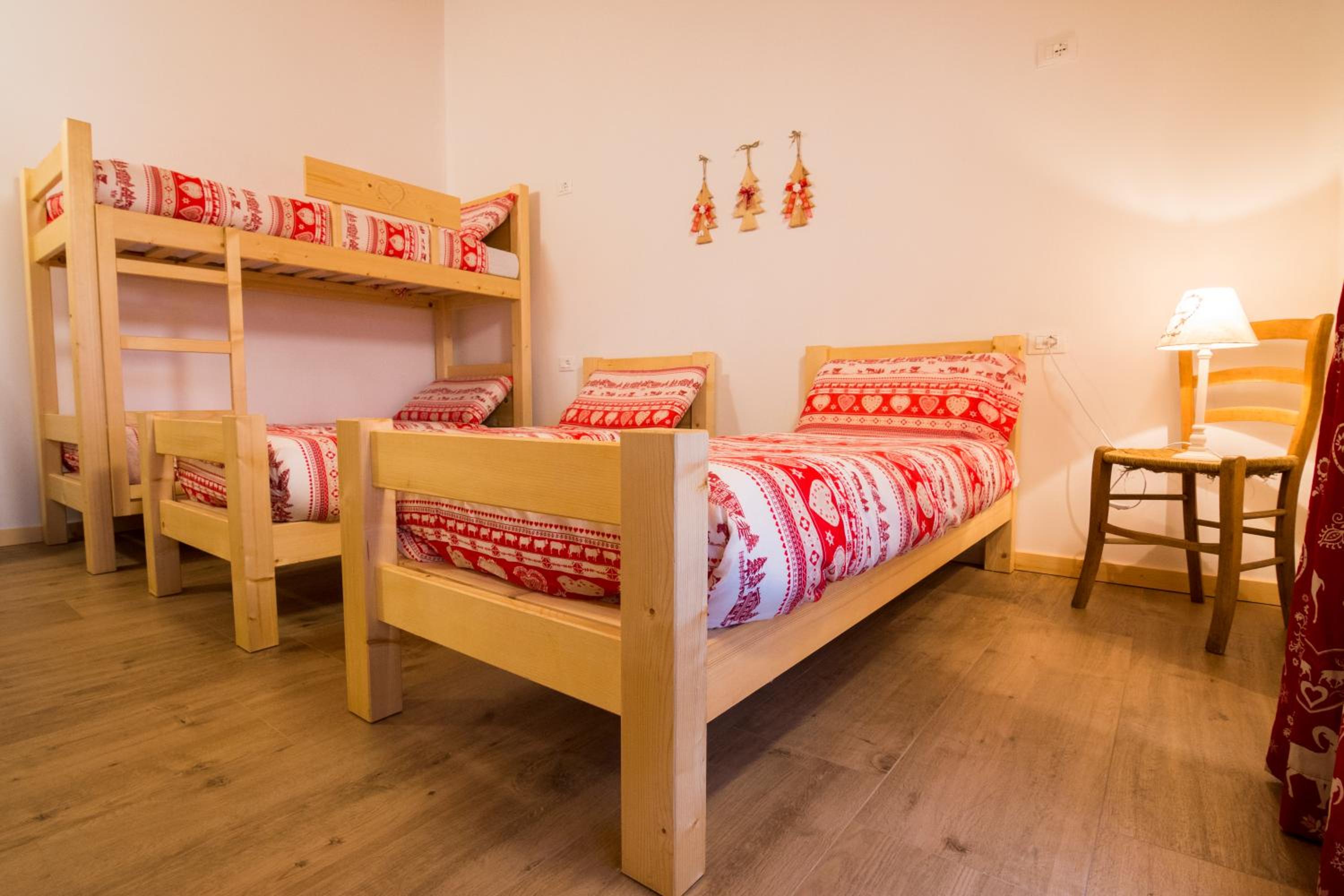 Quadruple Room - Photo 3