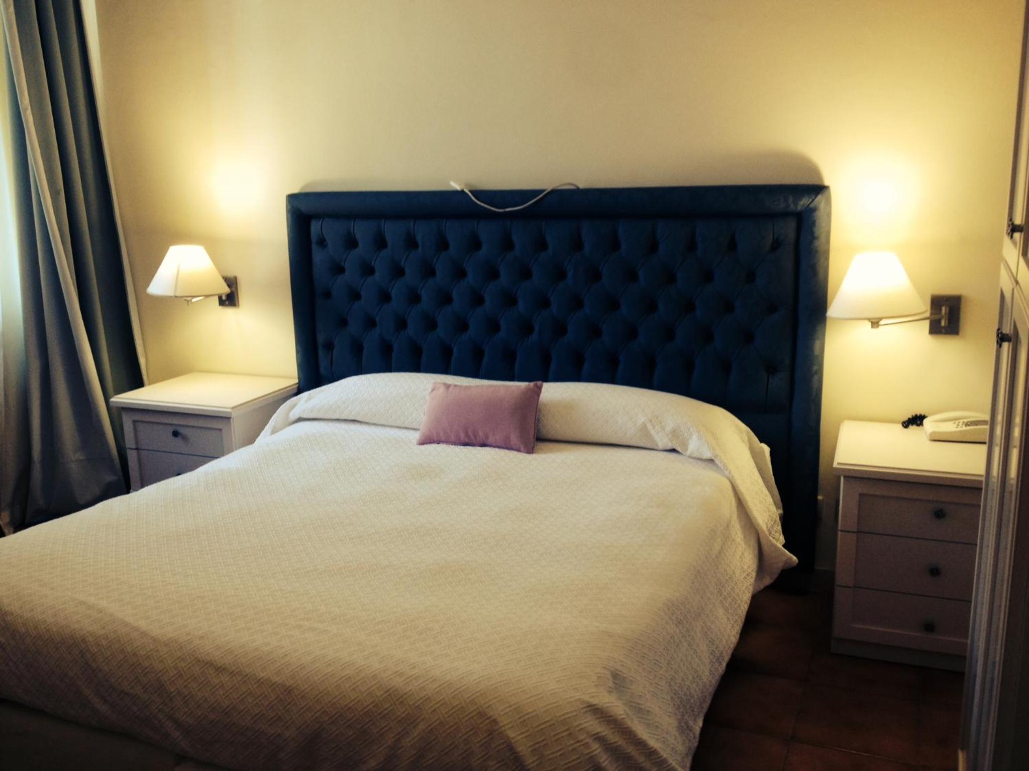 Comfort Triple Room with Shower photo 2