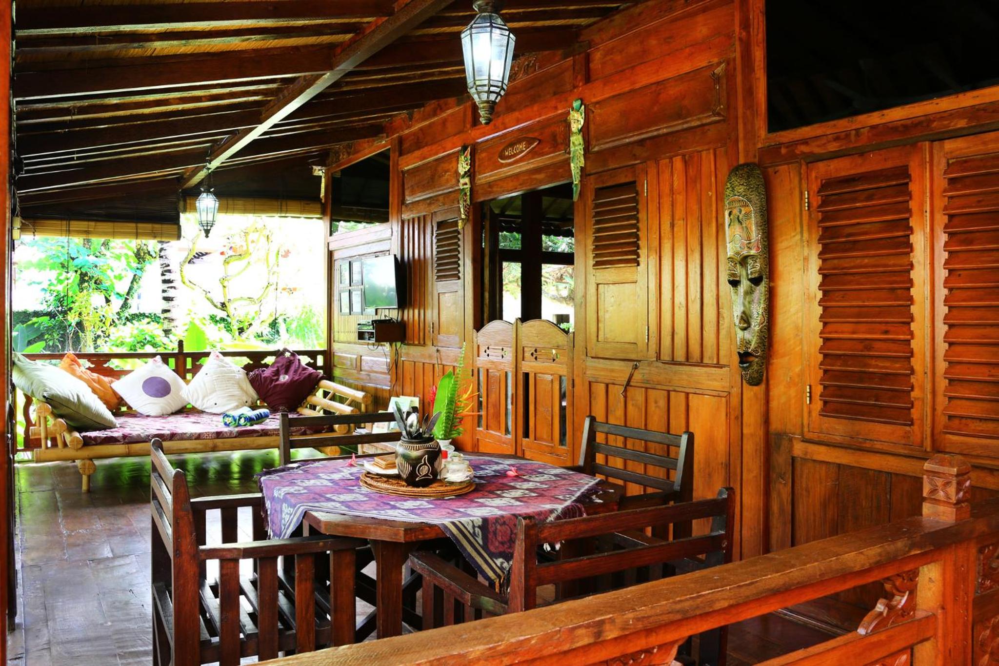 Villa With Garden View - Photo 8