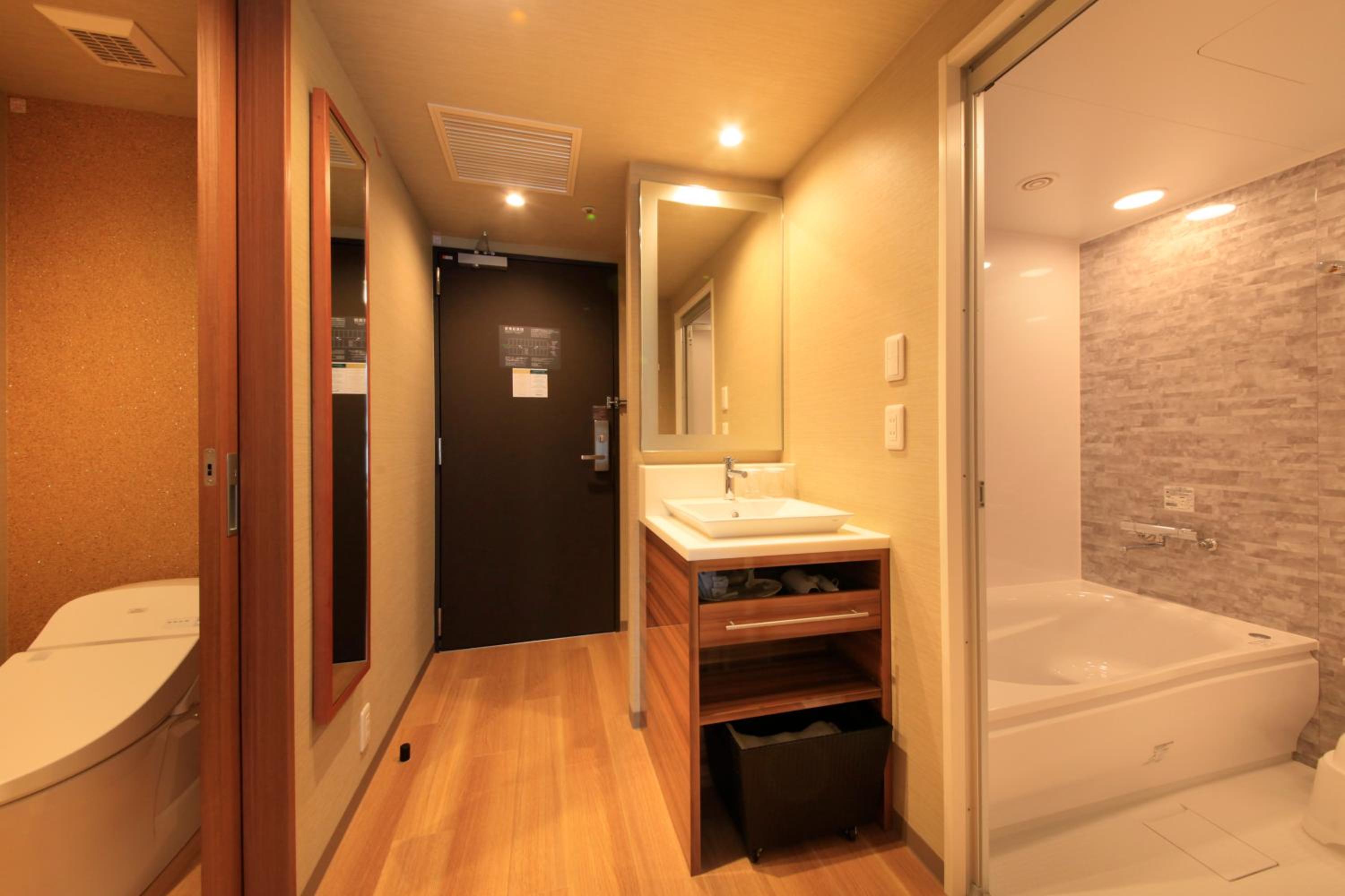 Twin Room - Photo 5