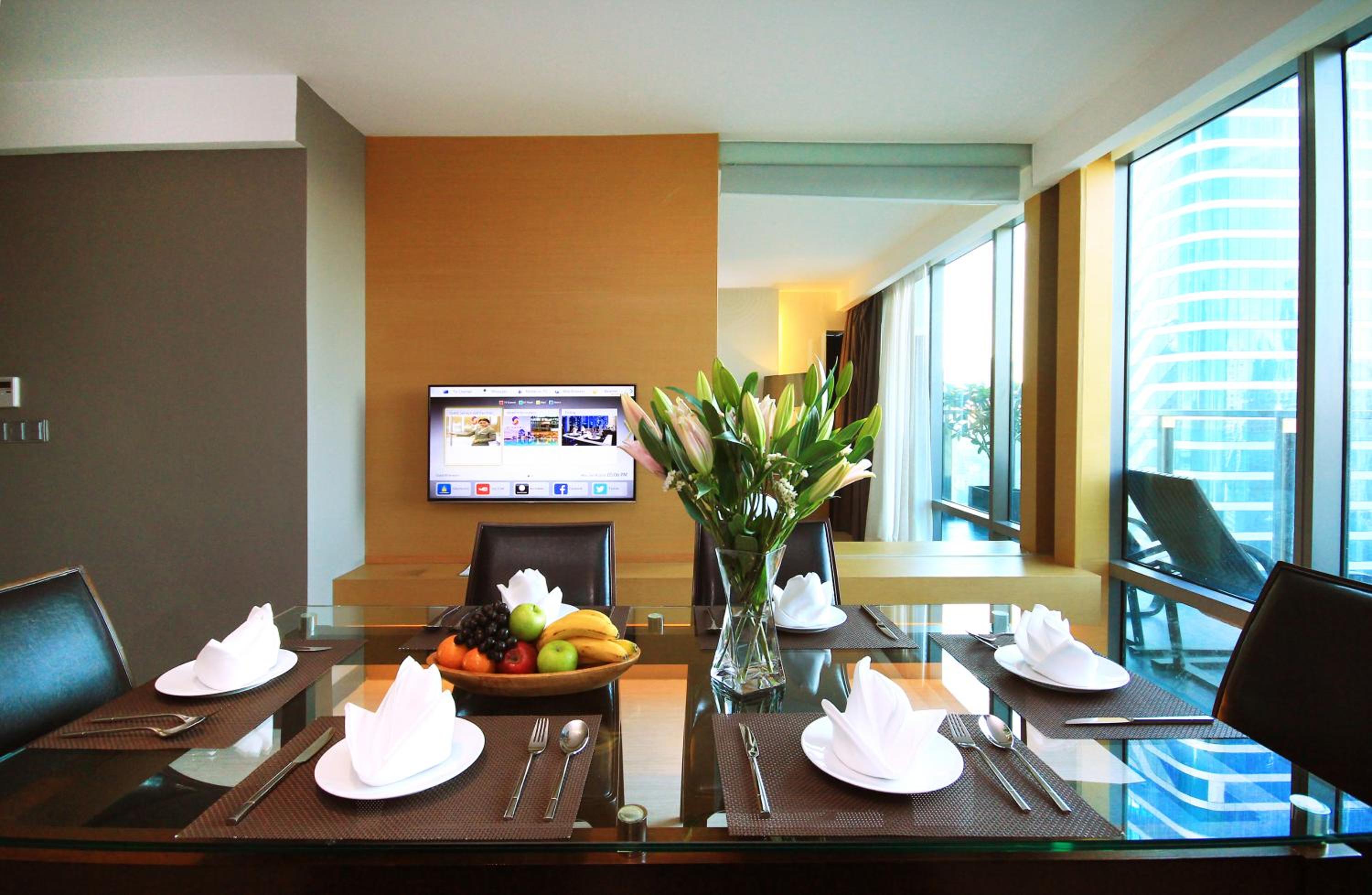 Butterfly Pea Grand Royal Duplex Suite - Two Bedroom