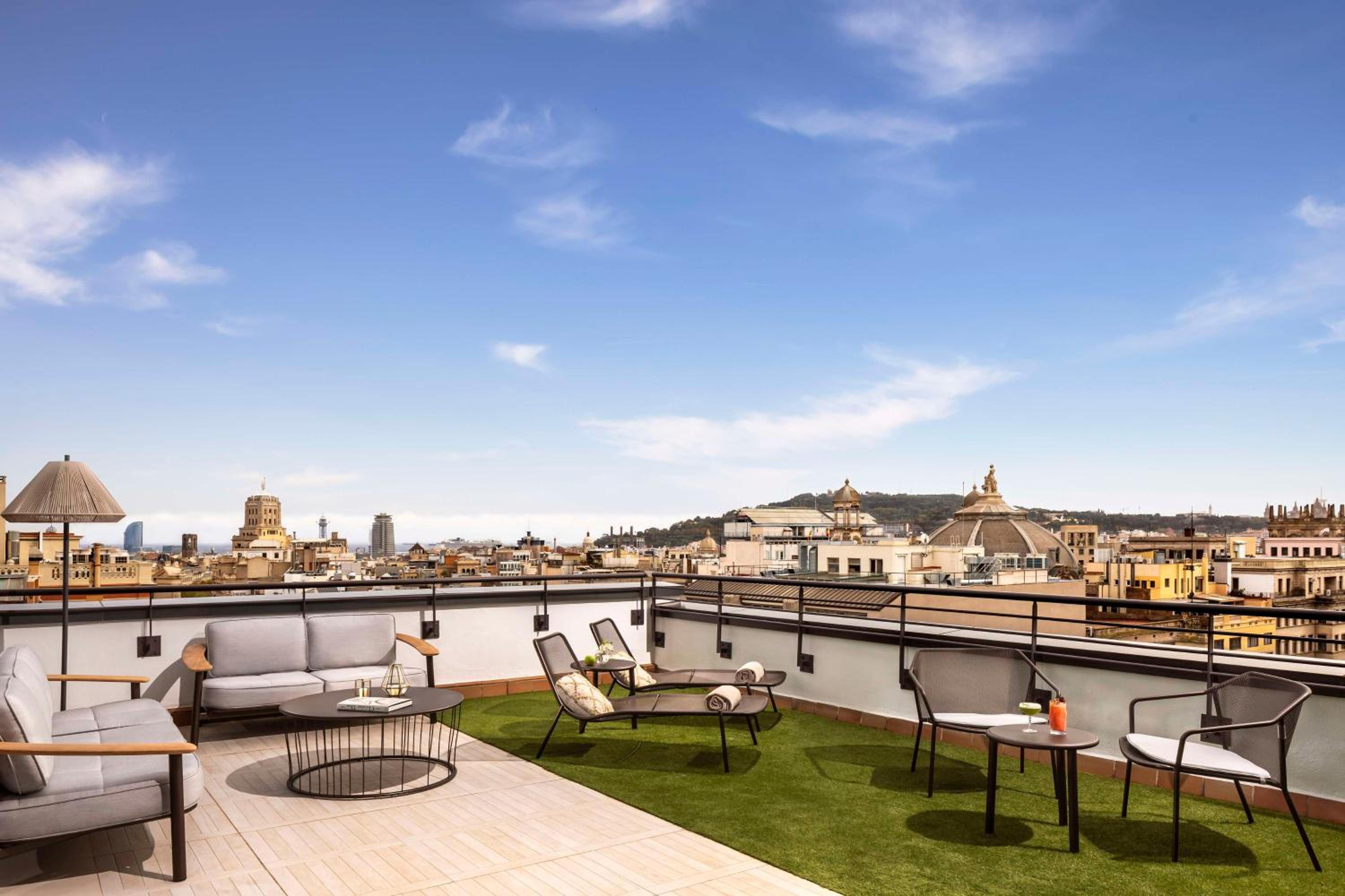 Suite Terrace with Extra Bed (2 Adults + 2 Children)