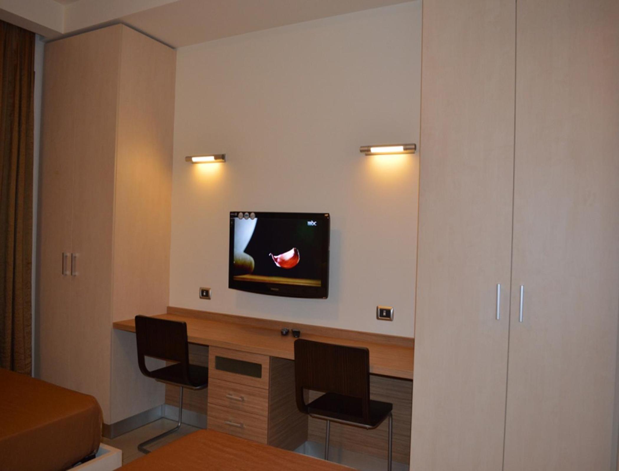 VIP King Size Bed Room