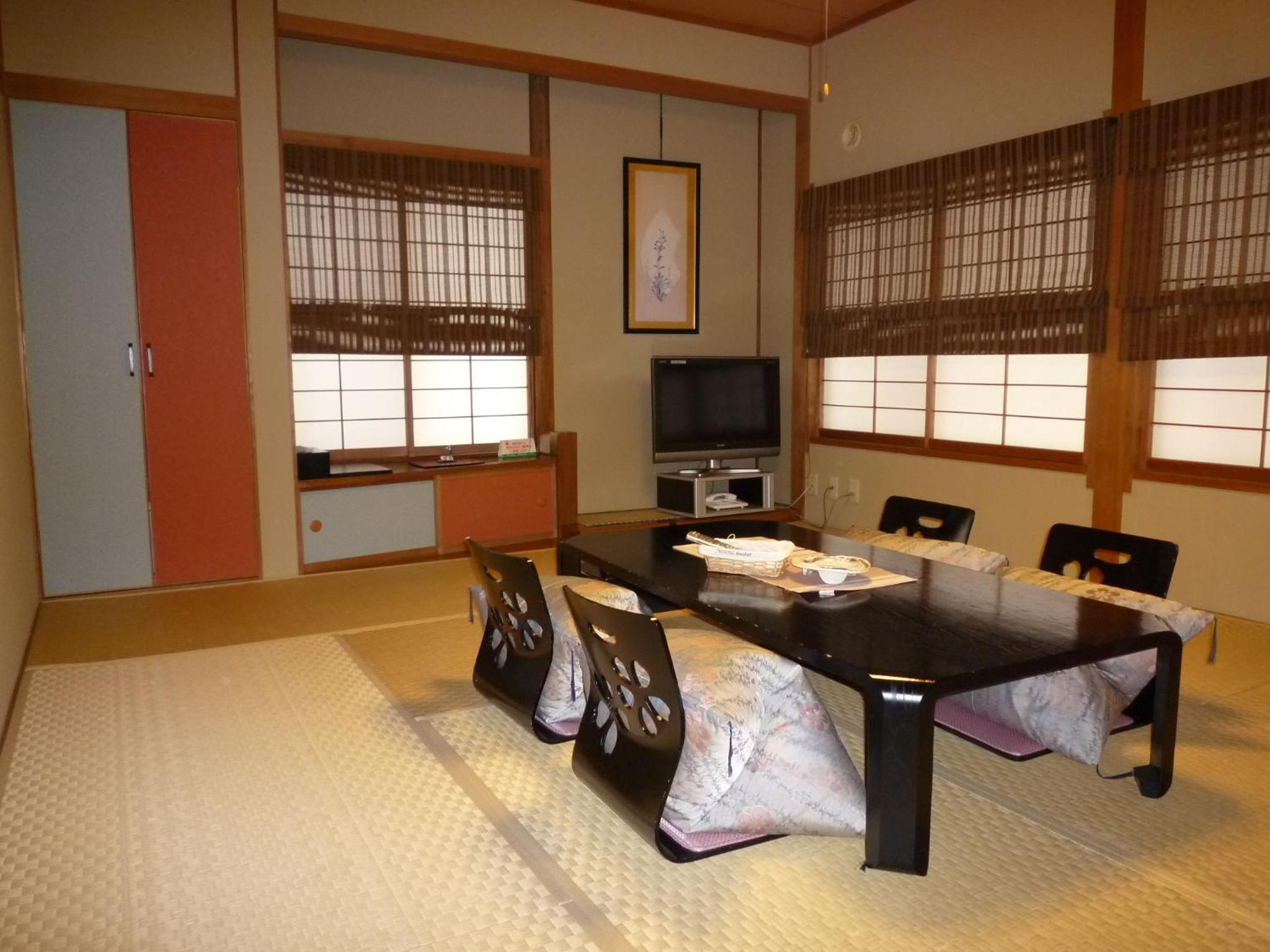Japanese-Style Superior Room - Photo 6