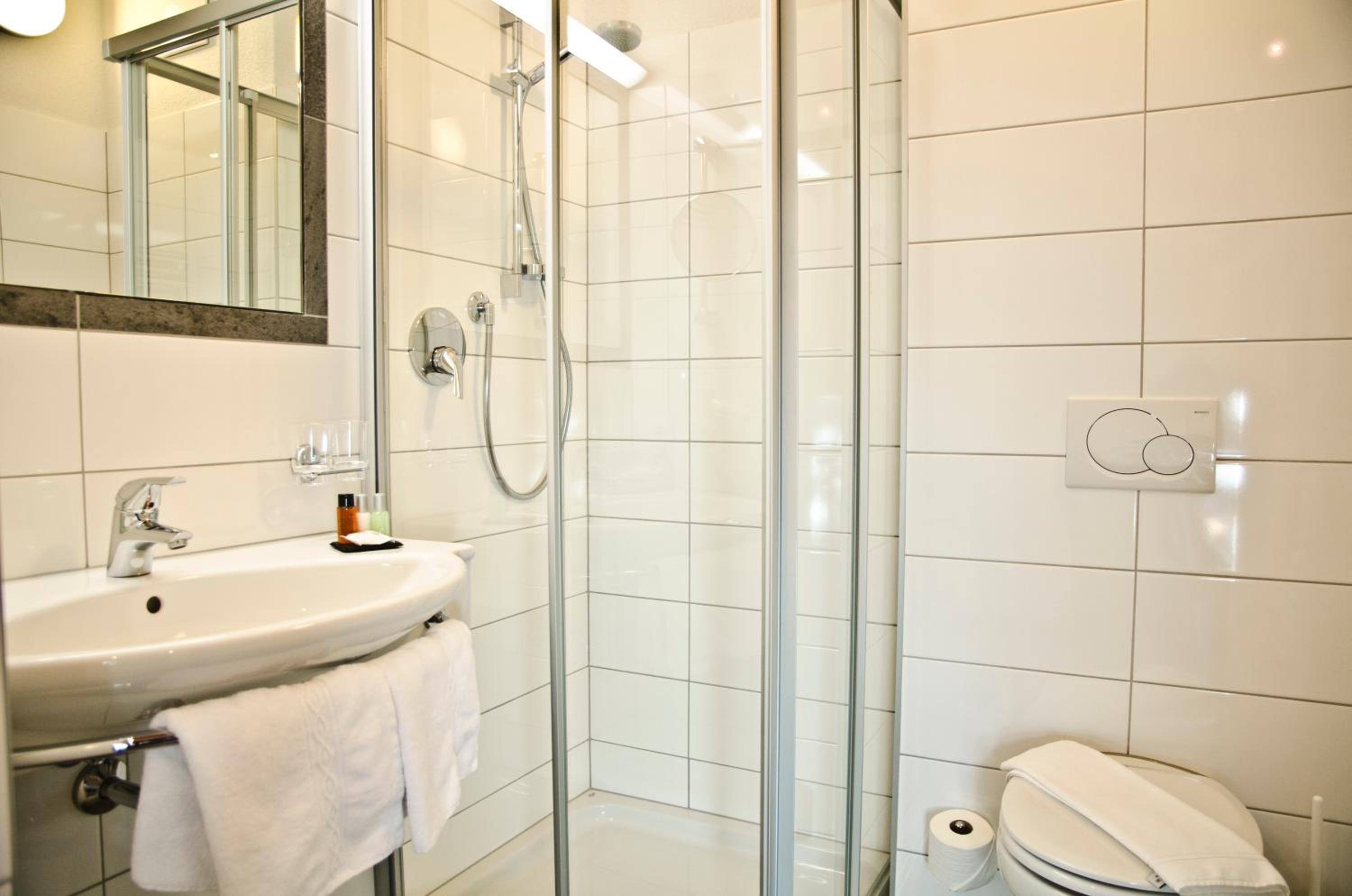 Single Room photo 2
