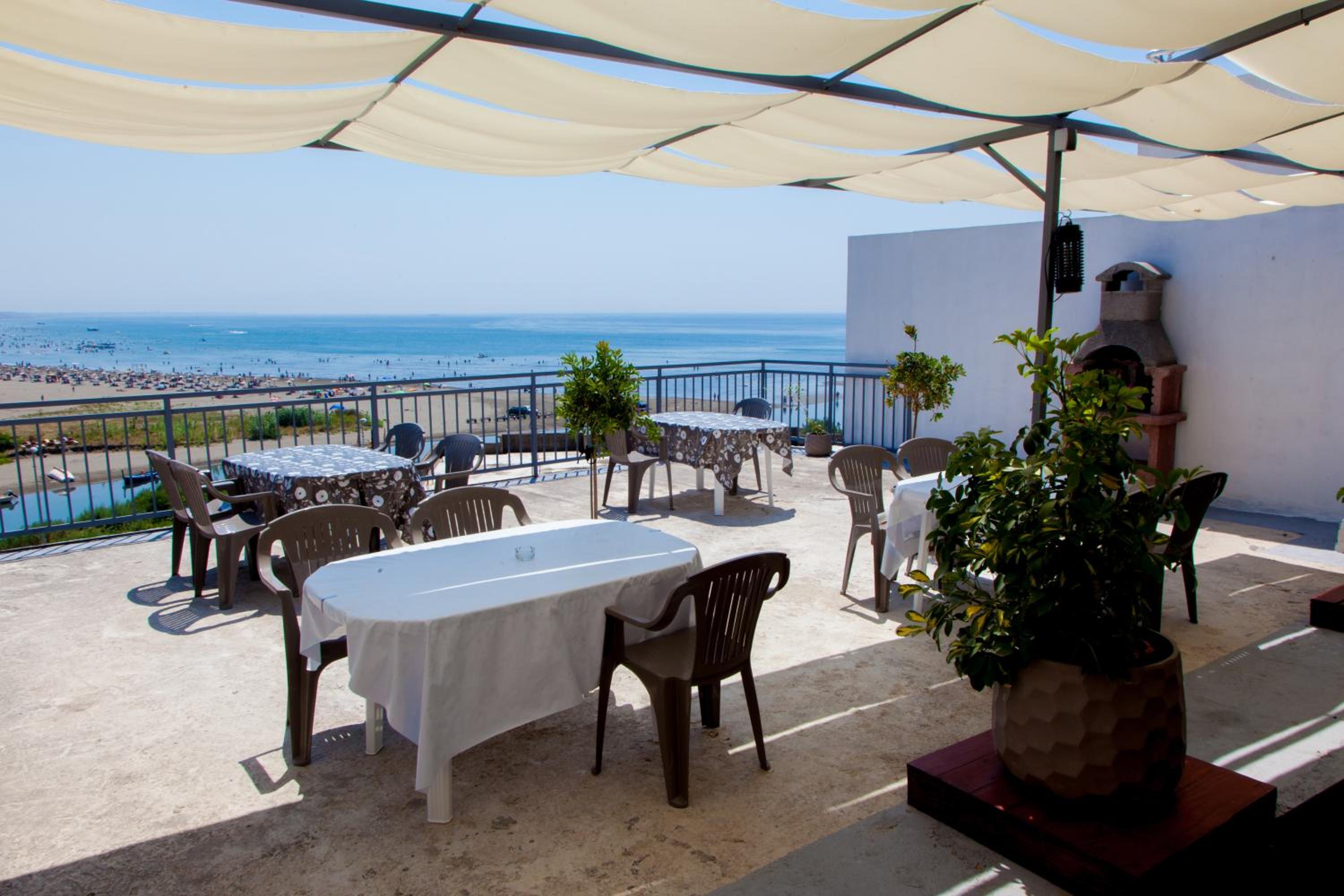 Studio Apartment with Sea View
