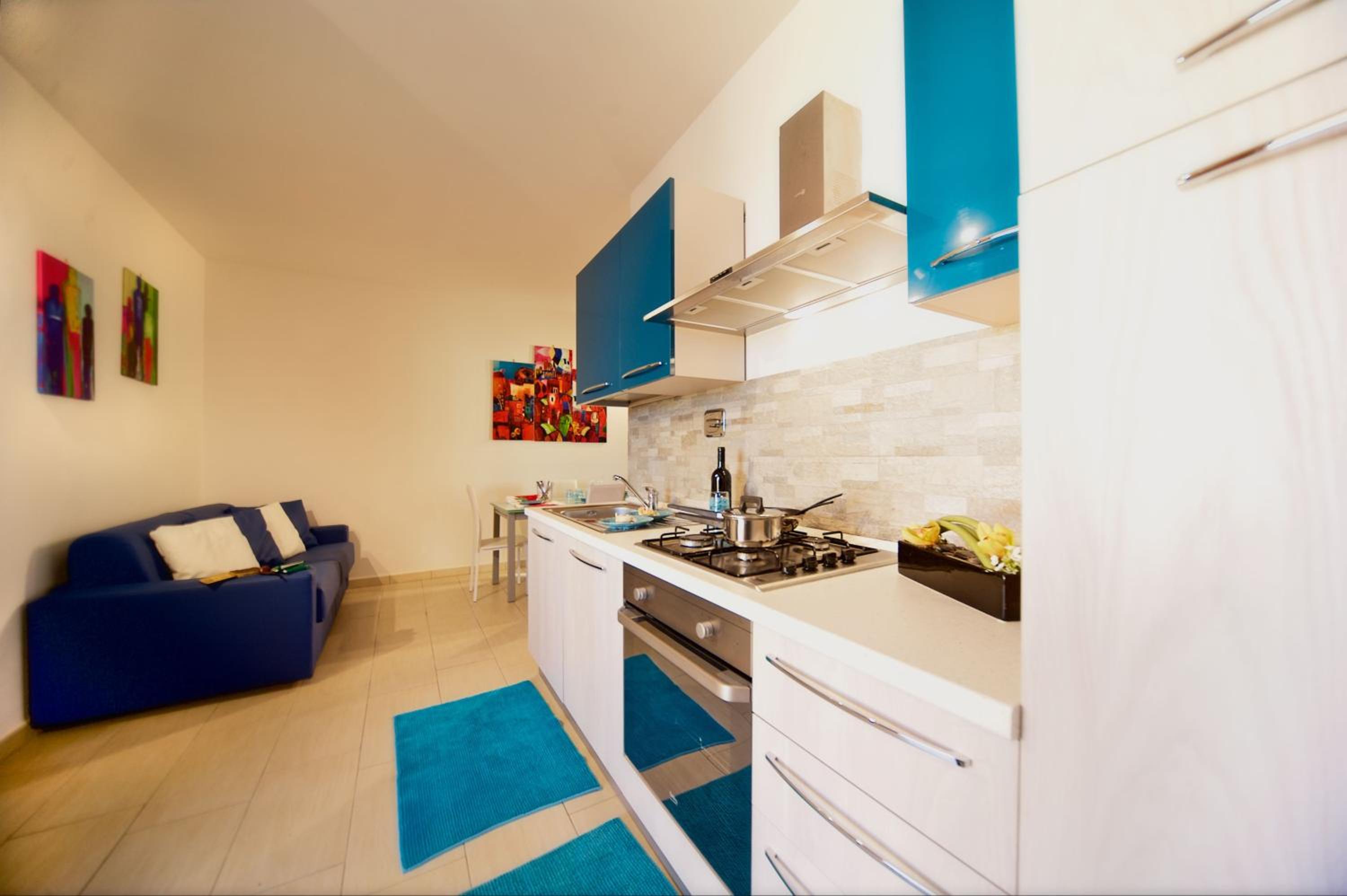Two-Bedroom Apartment - Photo 6