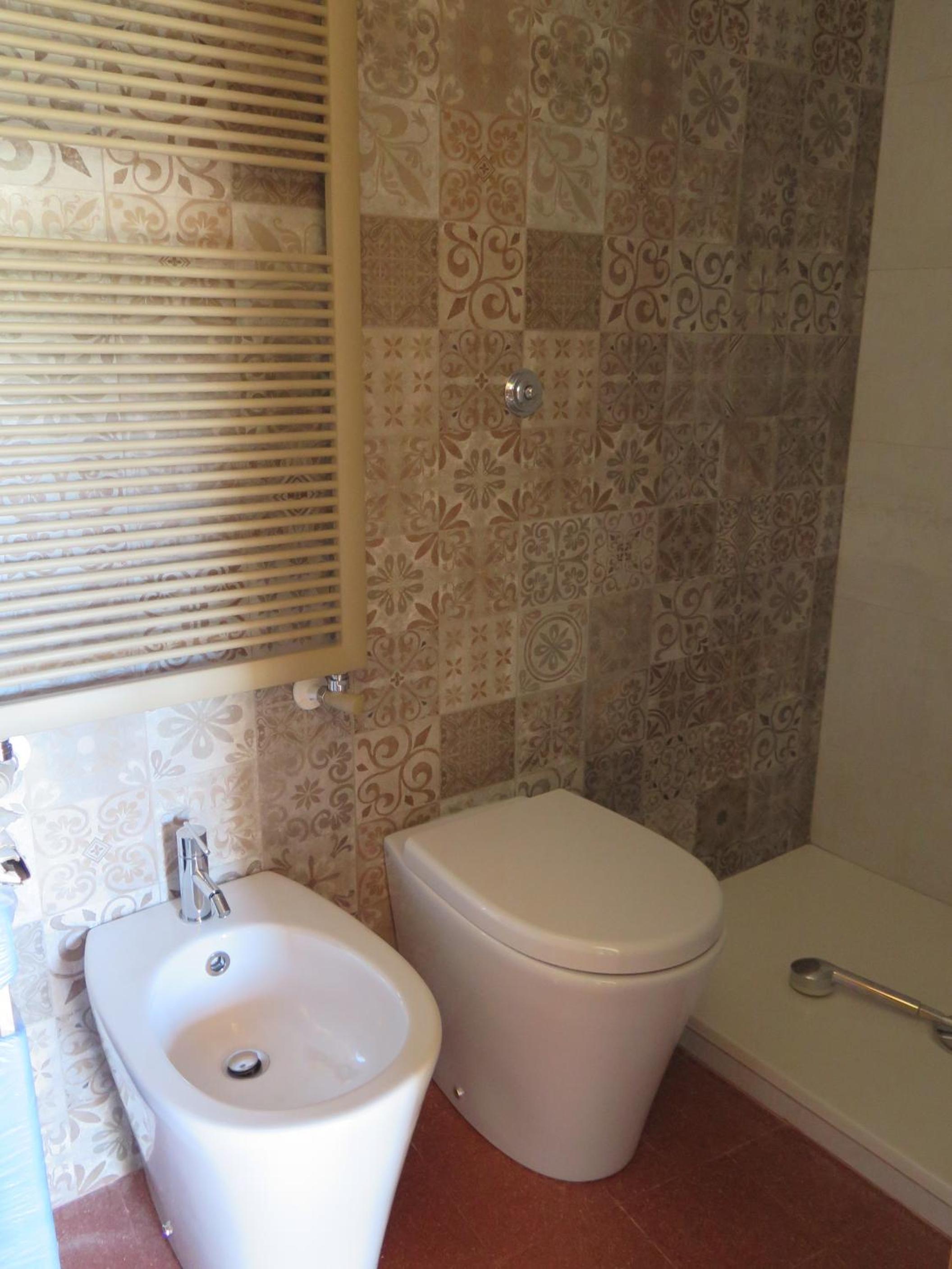 Triple Room with Private Bathroom - Photo 8
