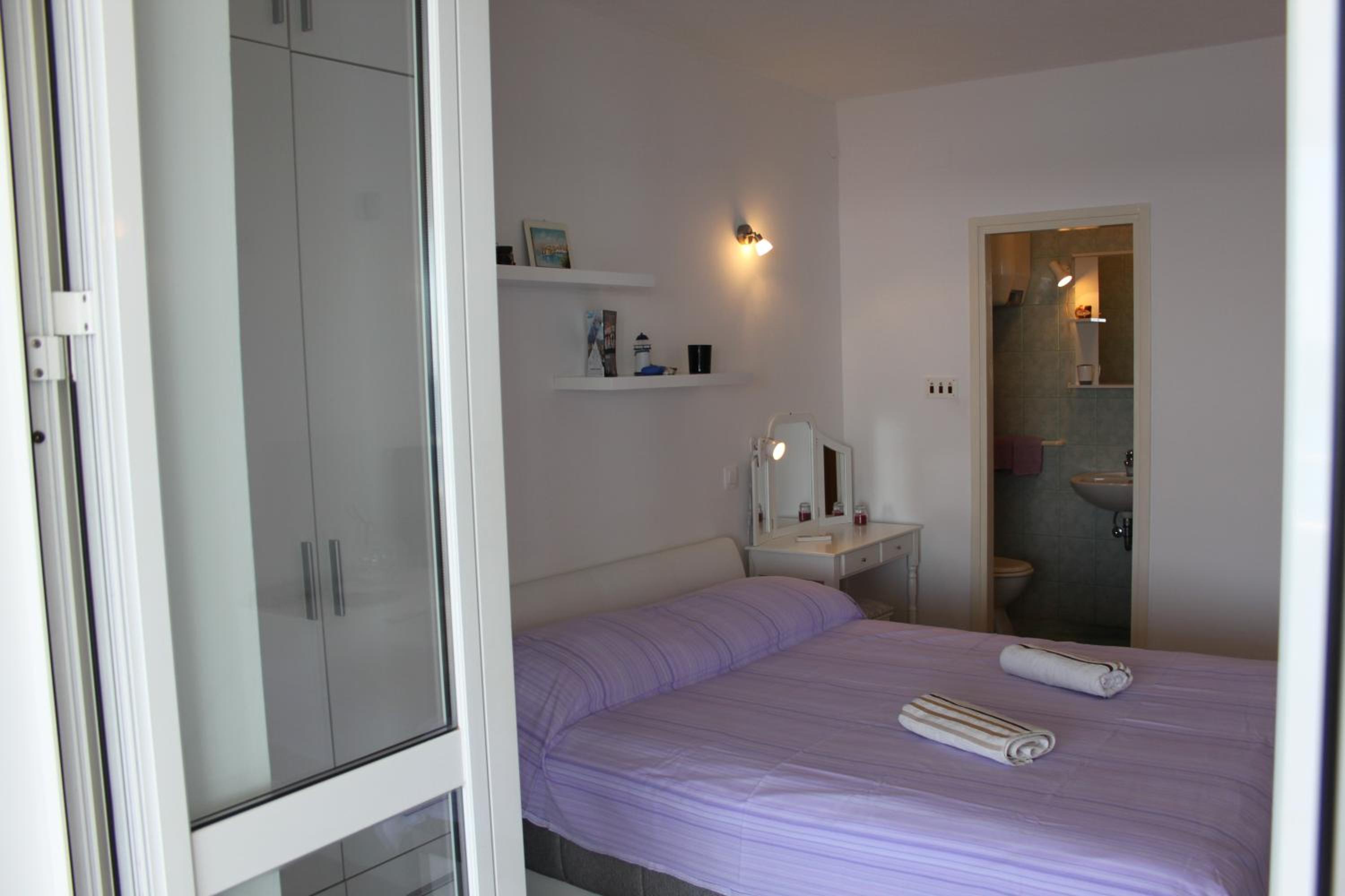 Doppelzimmer mit Terrasse und Meerblick