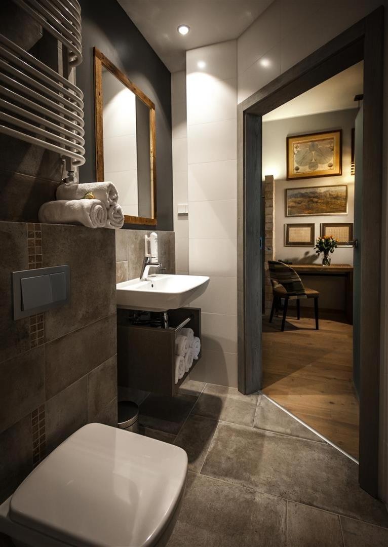 Double Room - Photo 4