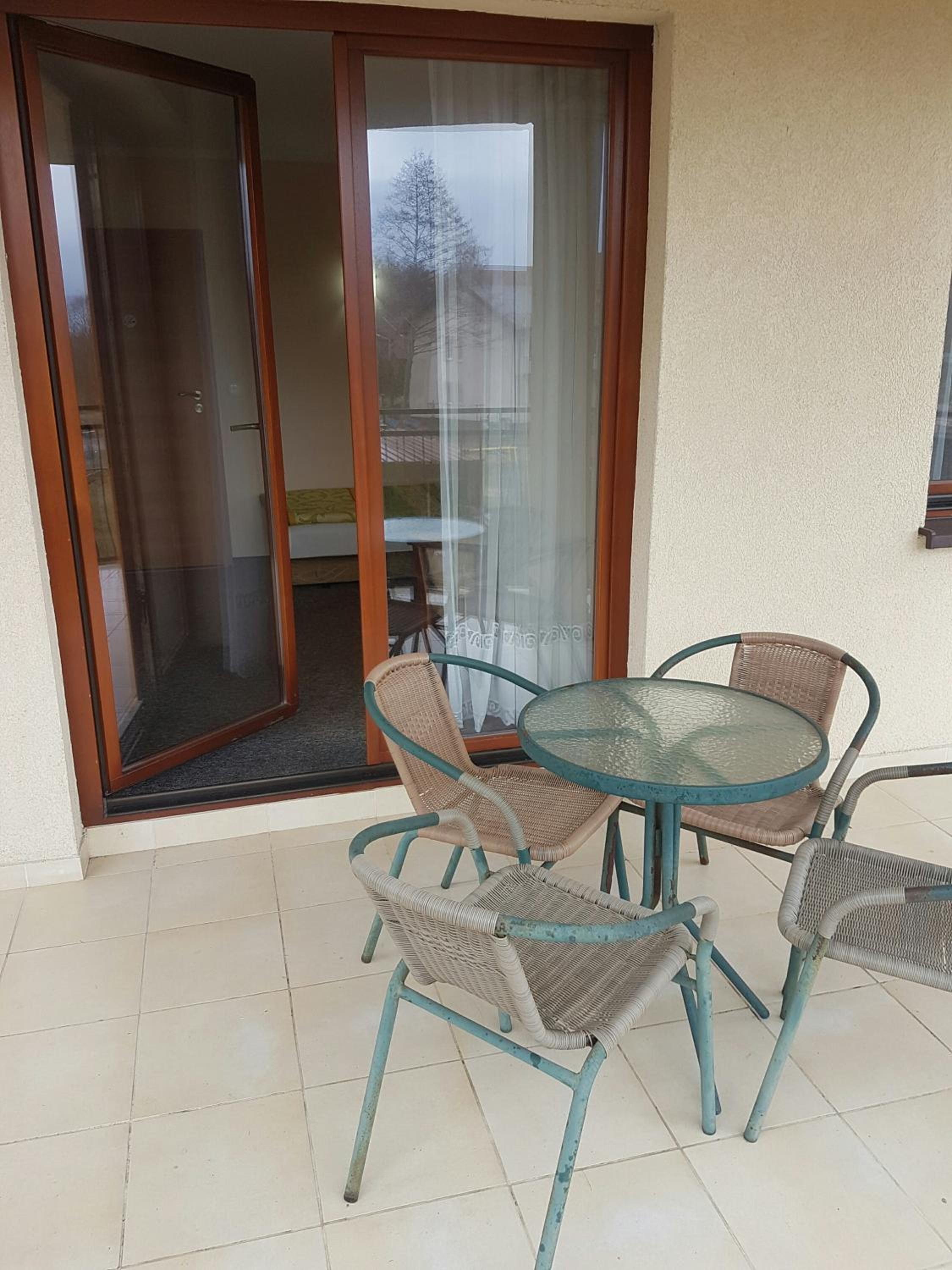 Family Room with Terrace photo 2