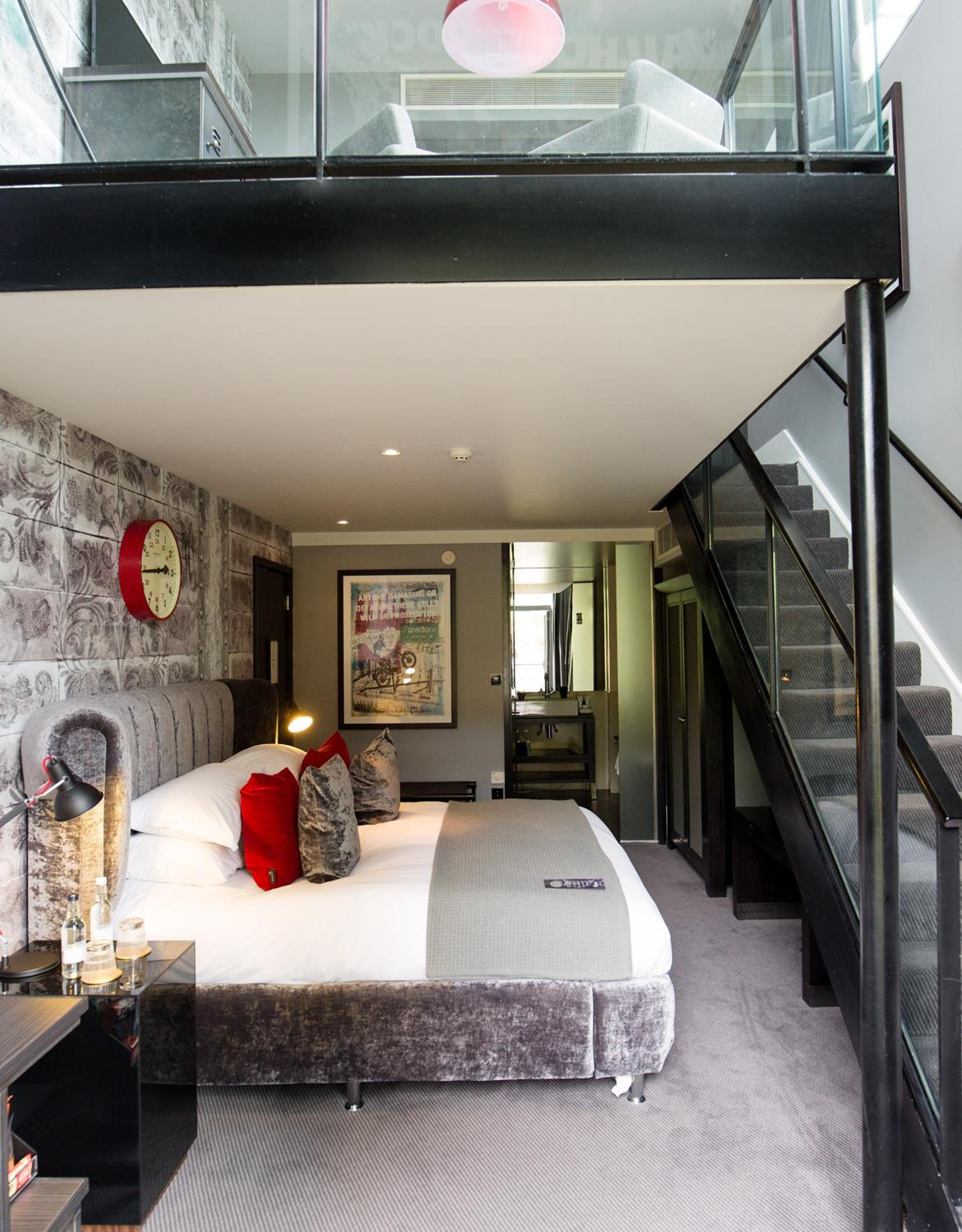 Suite